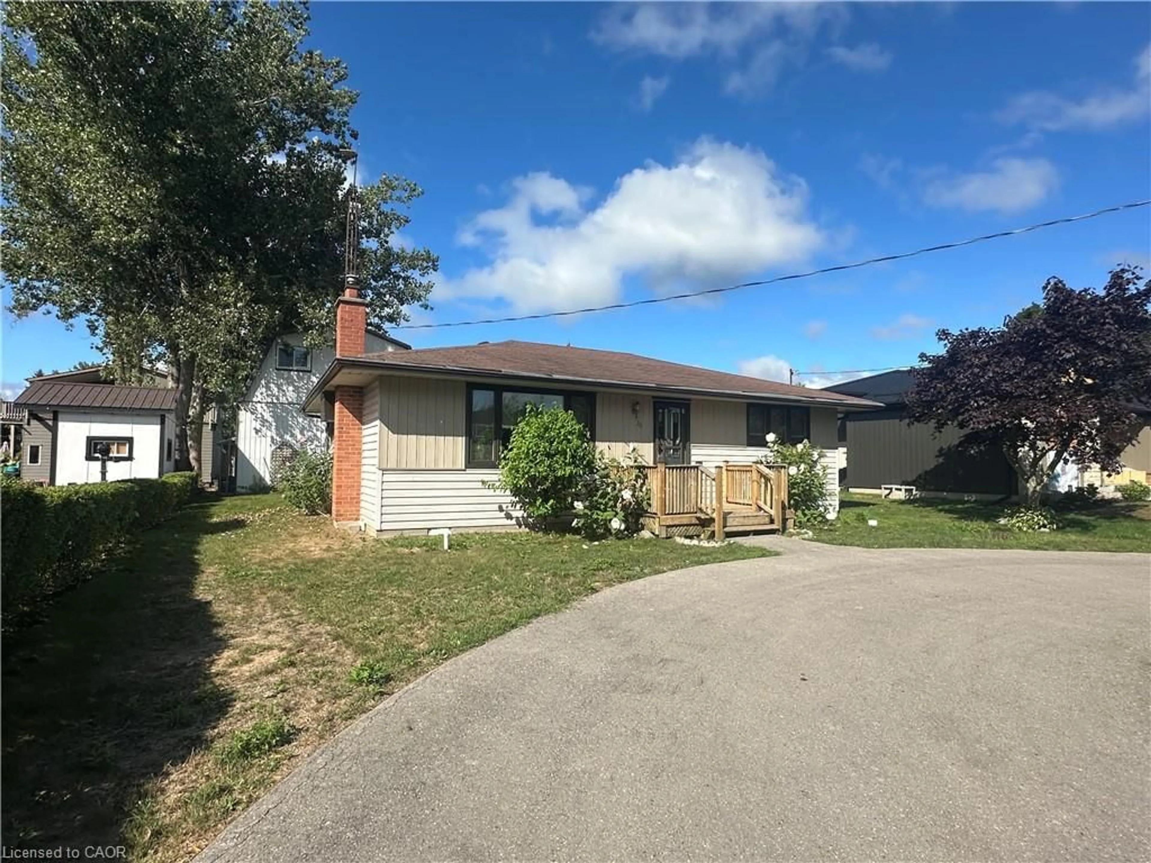 A pic from outside/outdoor area/front of a property/back of a property/a pic from drone, street for 26 Pickerel Rd, Long Point Ontario N0E 1M0