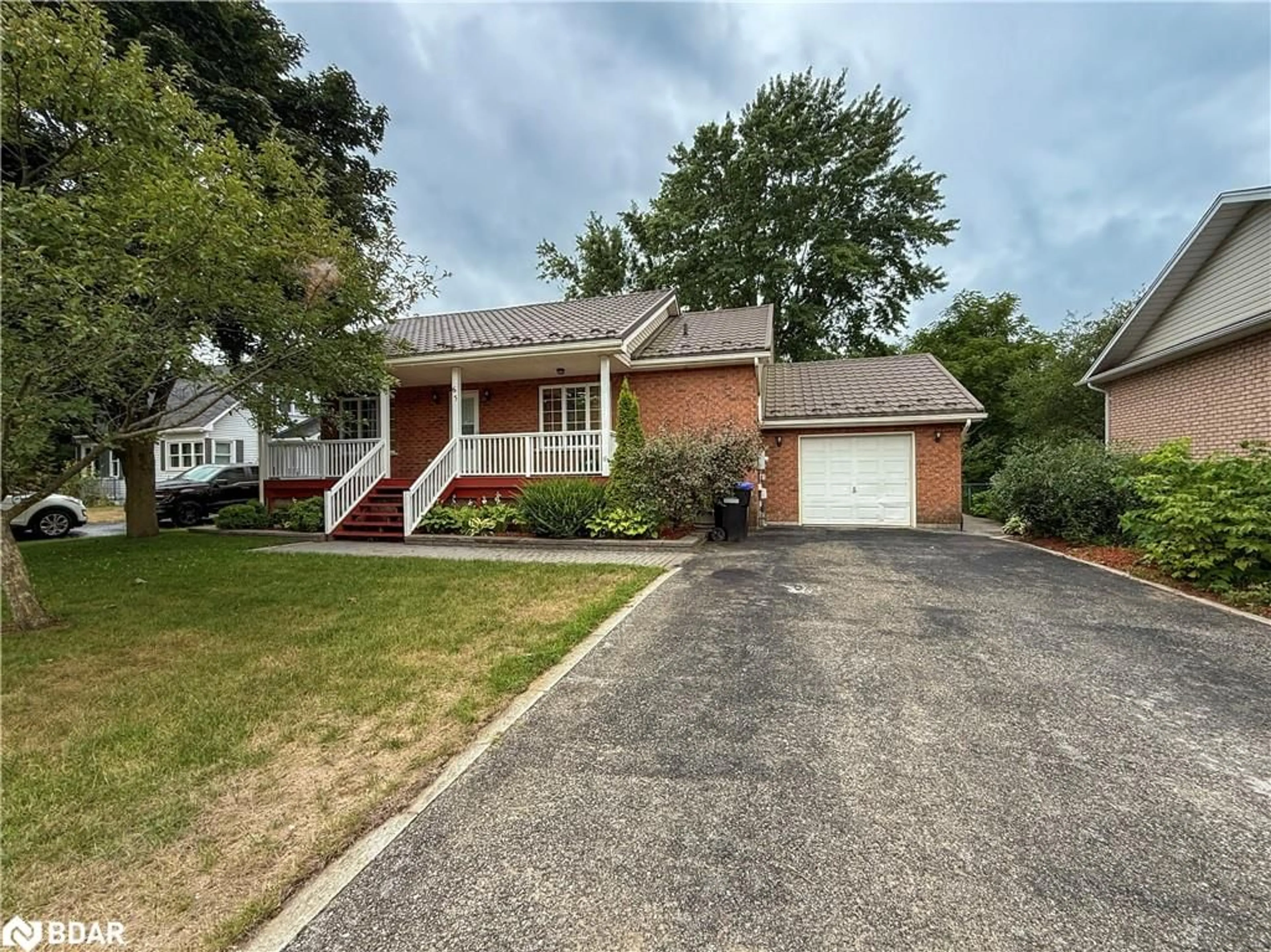 Unknown for 65 Vernon St, Angus Ontario L0M 1B0