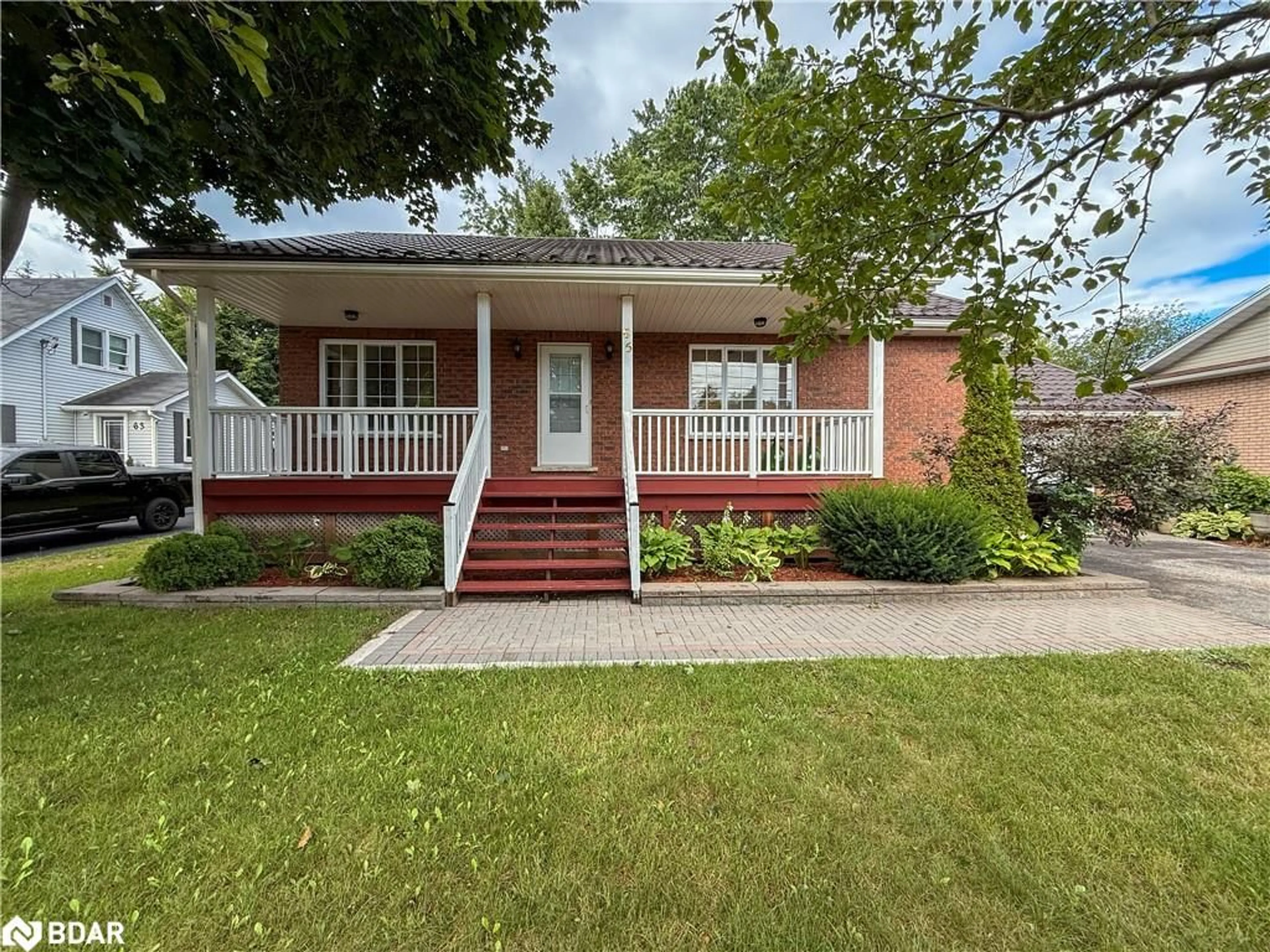 Home with brick exterior material, street for 65 Vernon St, Angus Ontario L0M 1B0