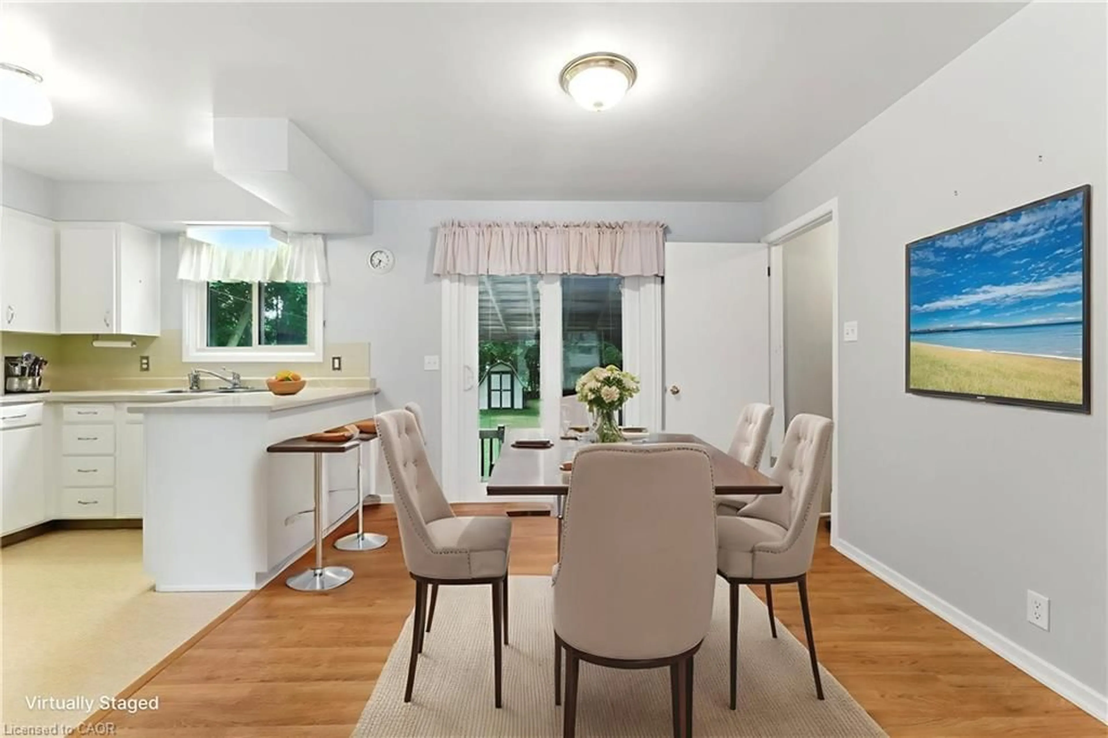 Dining room, unknown for 73 Second Ave, Delhi Ontario N4B 1E4