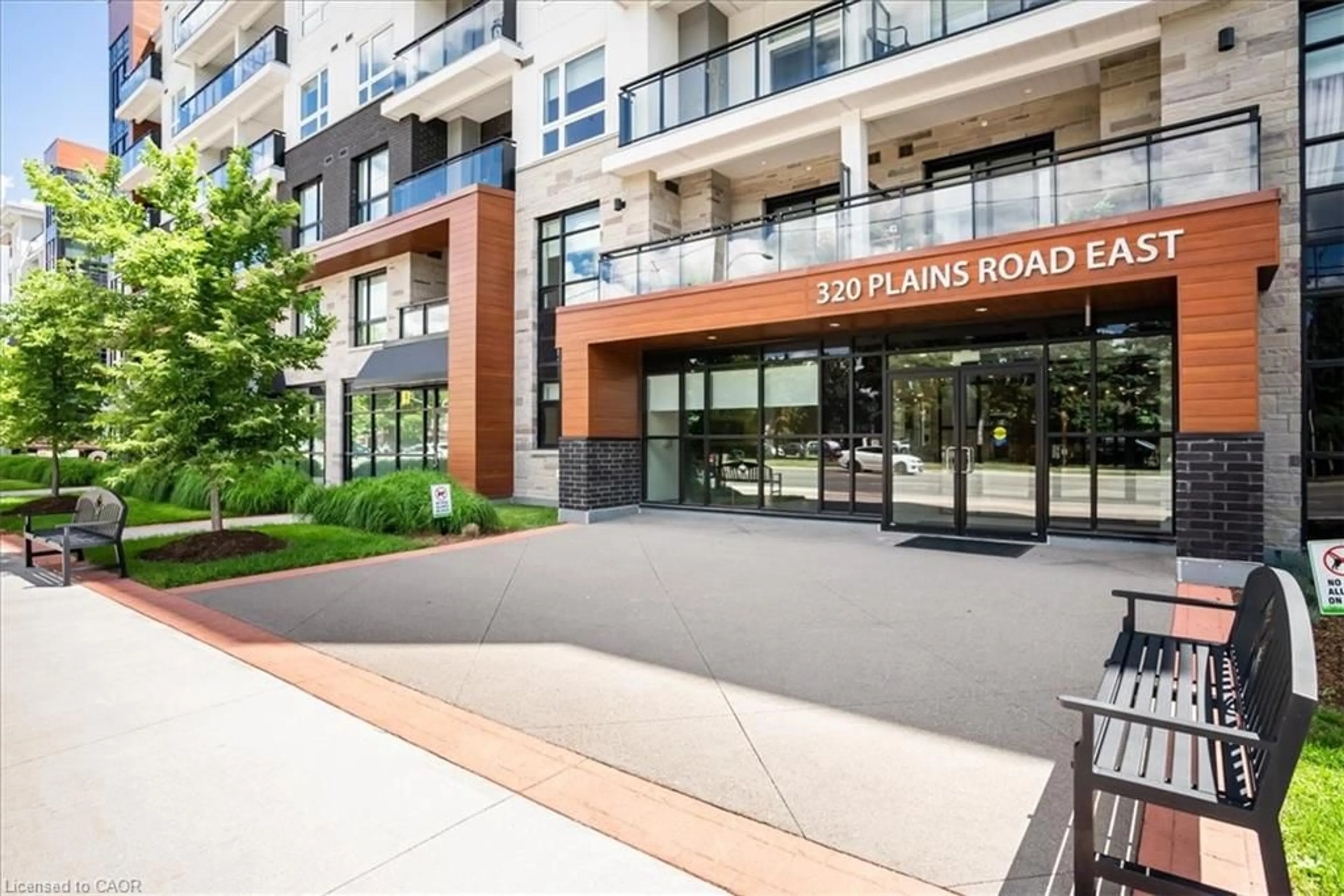 Unknown for 320 Plains Rd #211, Burlington Ontario L7T 0C1