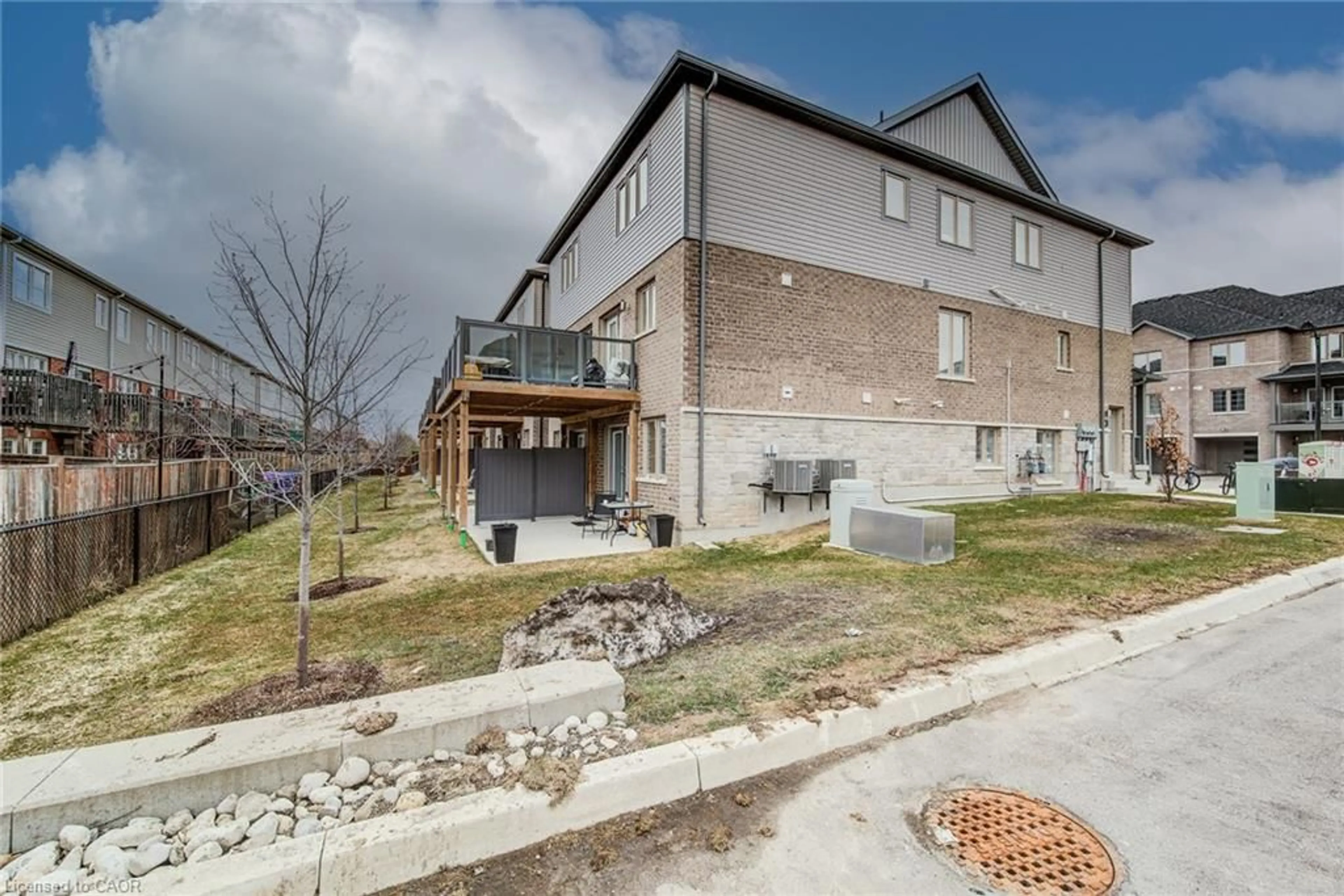 Unknown for 205 West Oak Trail #35, Kitchener Ontario N2R 0R9
