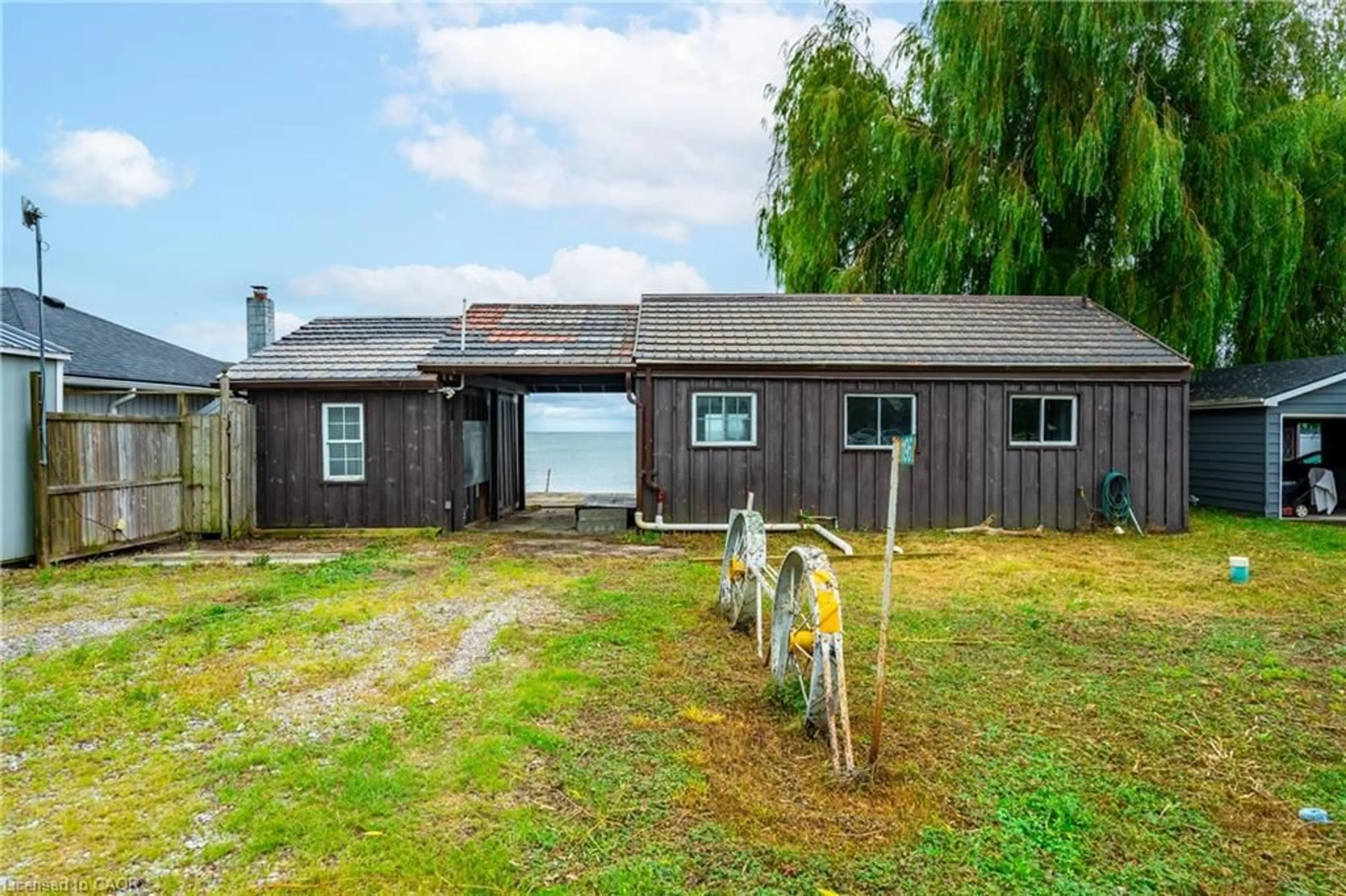 Shed for 1196 Lakeshore Rd, Selkirk Ontario N0A 1P0