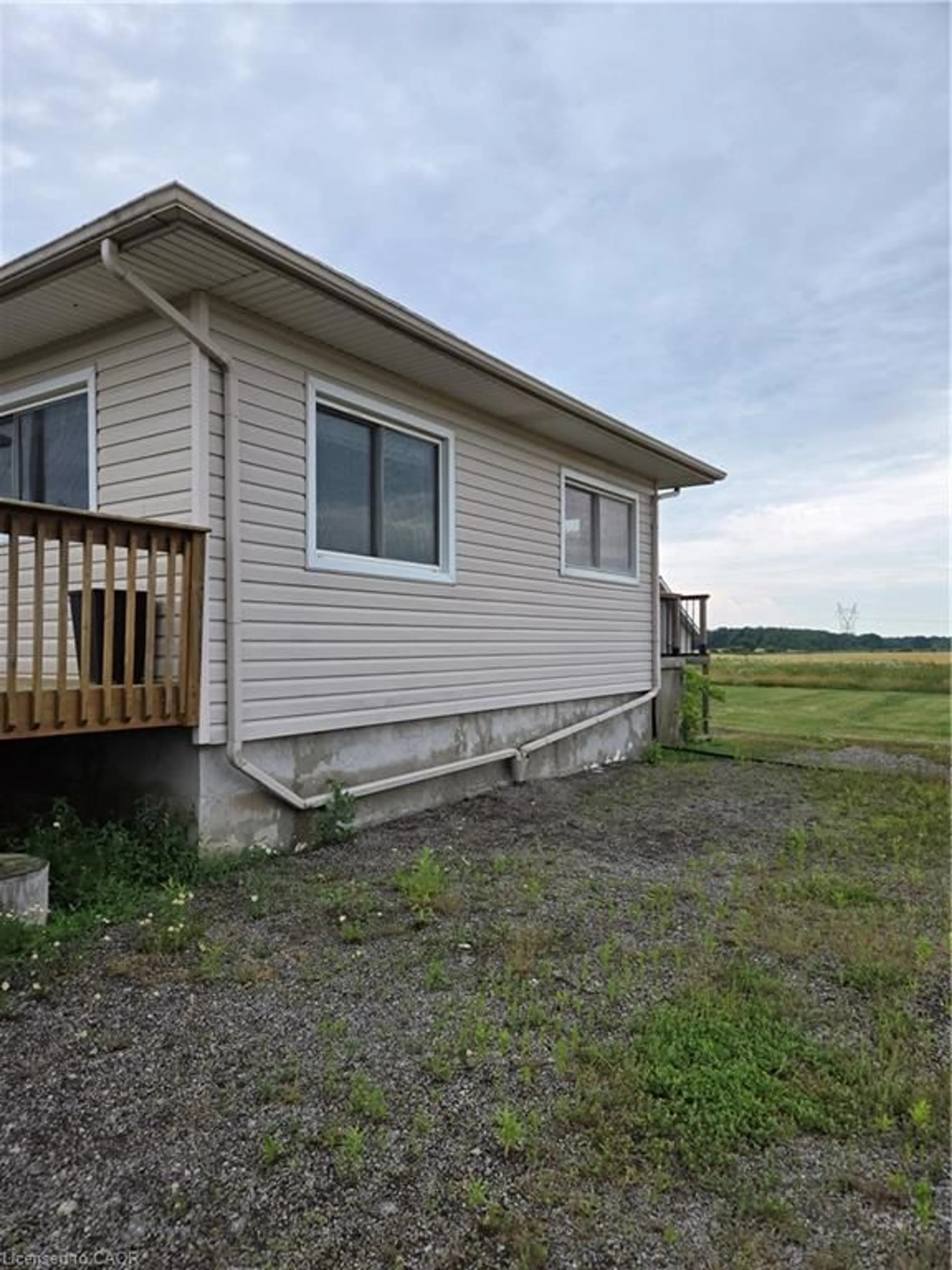 Unknown for 9382 Silver St, Caistor Centre Ontario L0R 1E0