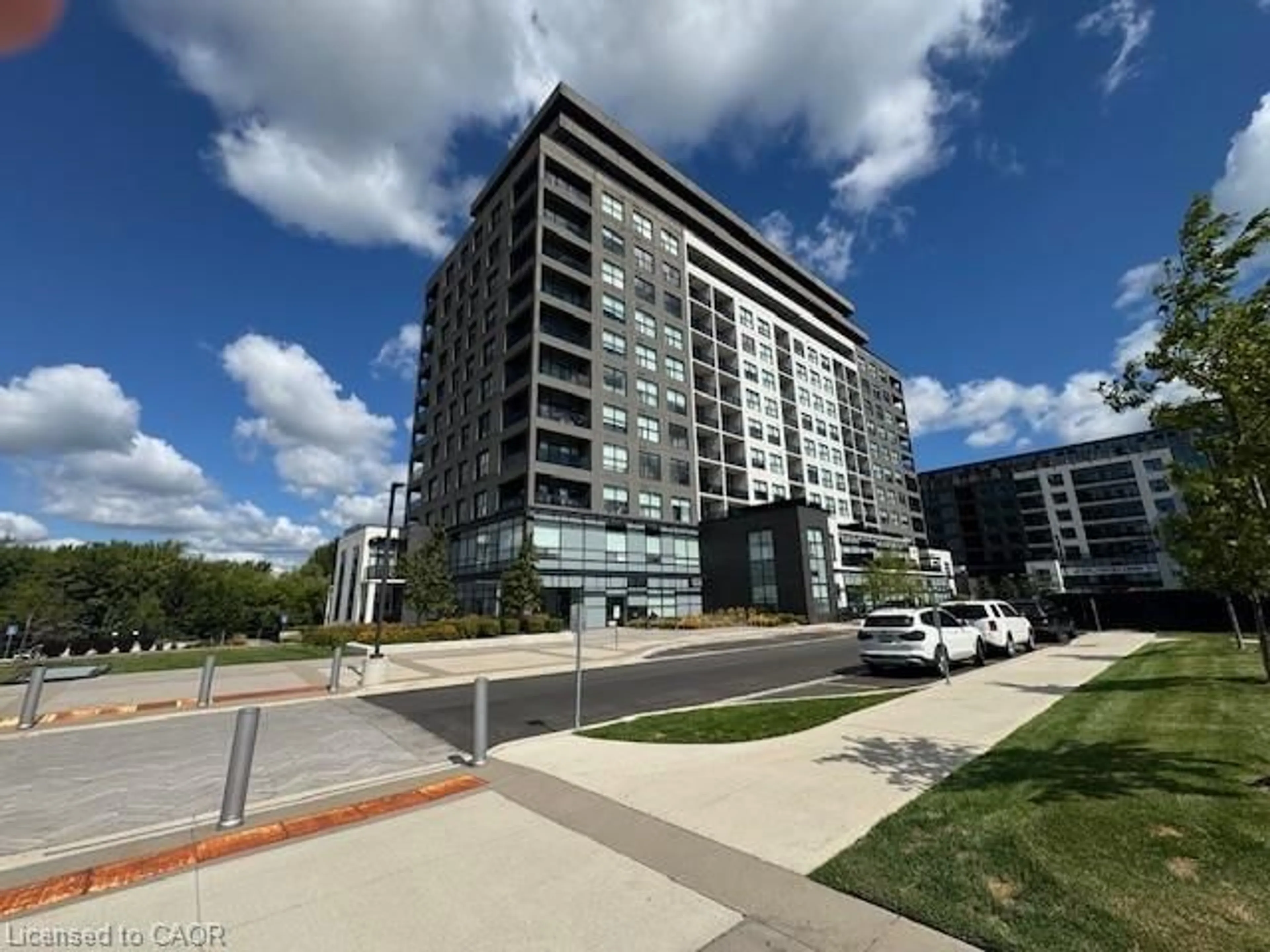 A pic from outside/outdoor area/front of a property/back of a property/a pic from drone, unknown for 1880 Gordon St #1003, Guelph Ontario N1L 1G7
