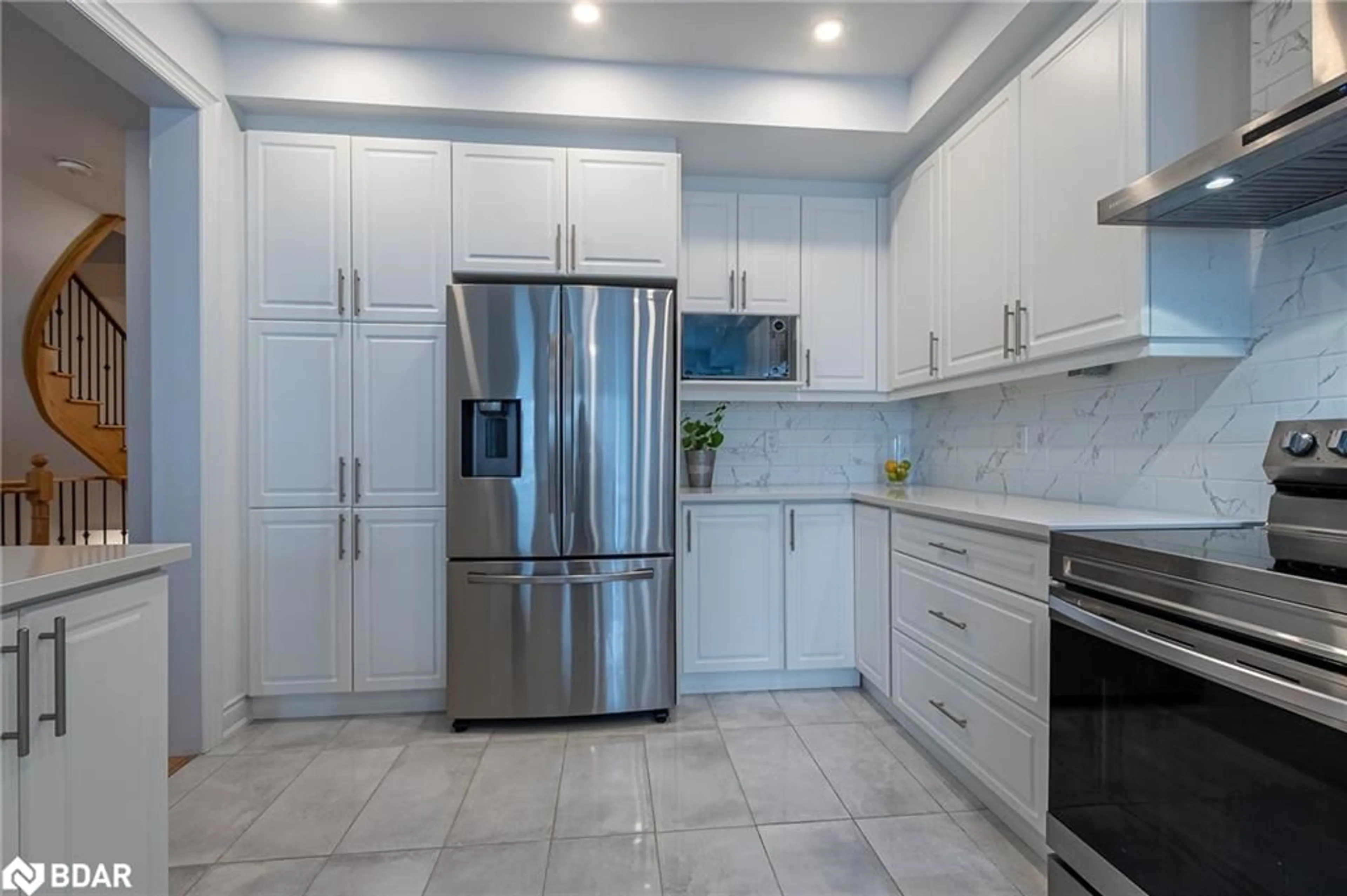 Unknown for 9 Kiernan Cres, Alliston Ontario L9J 0P7