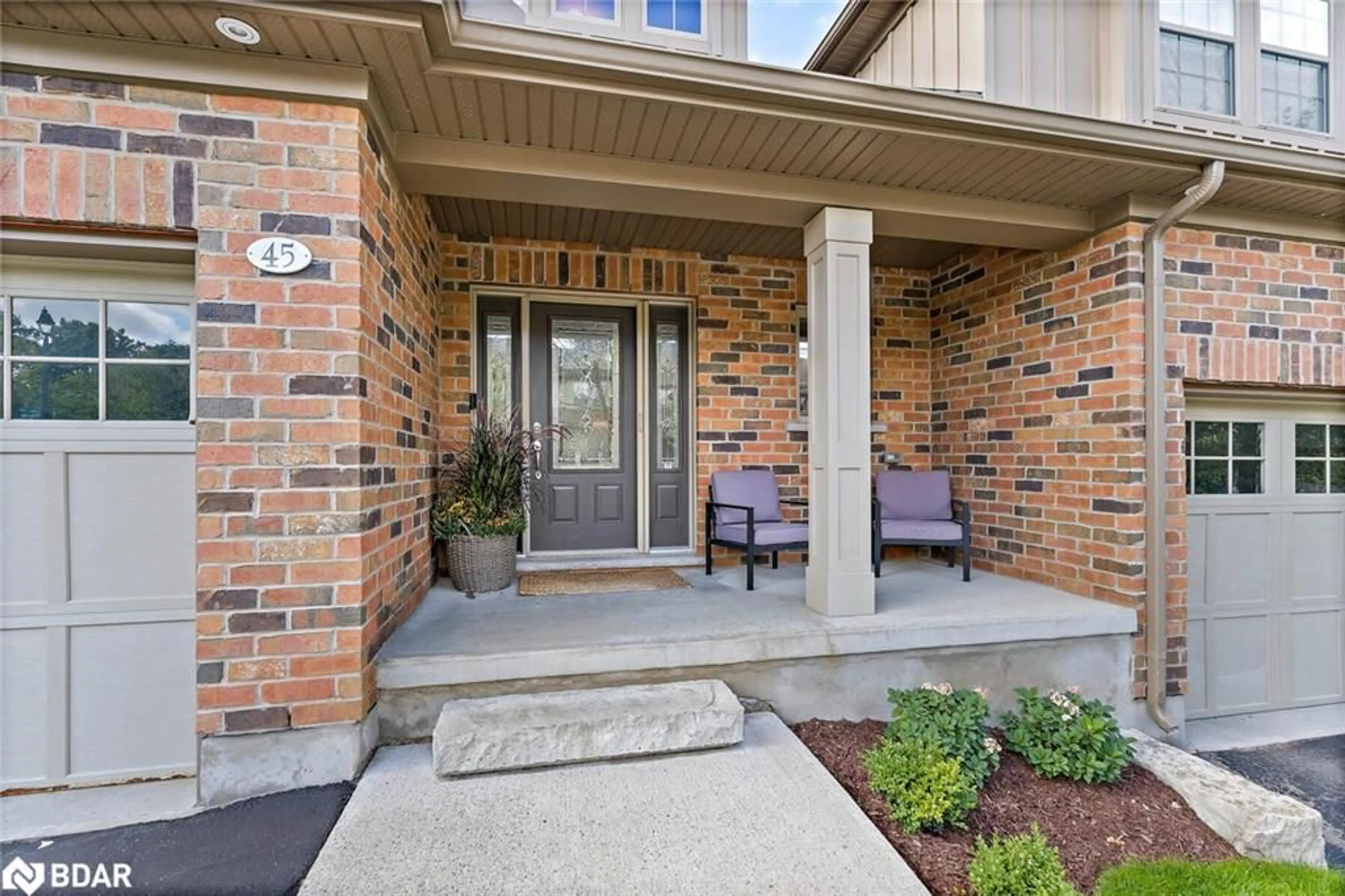 Indoor entryway for 45 Linden Ave #45, Rockwood Ontario N0B 2K0