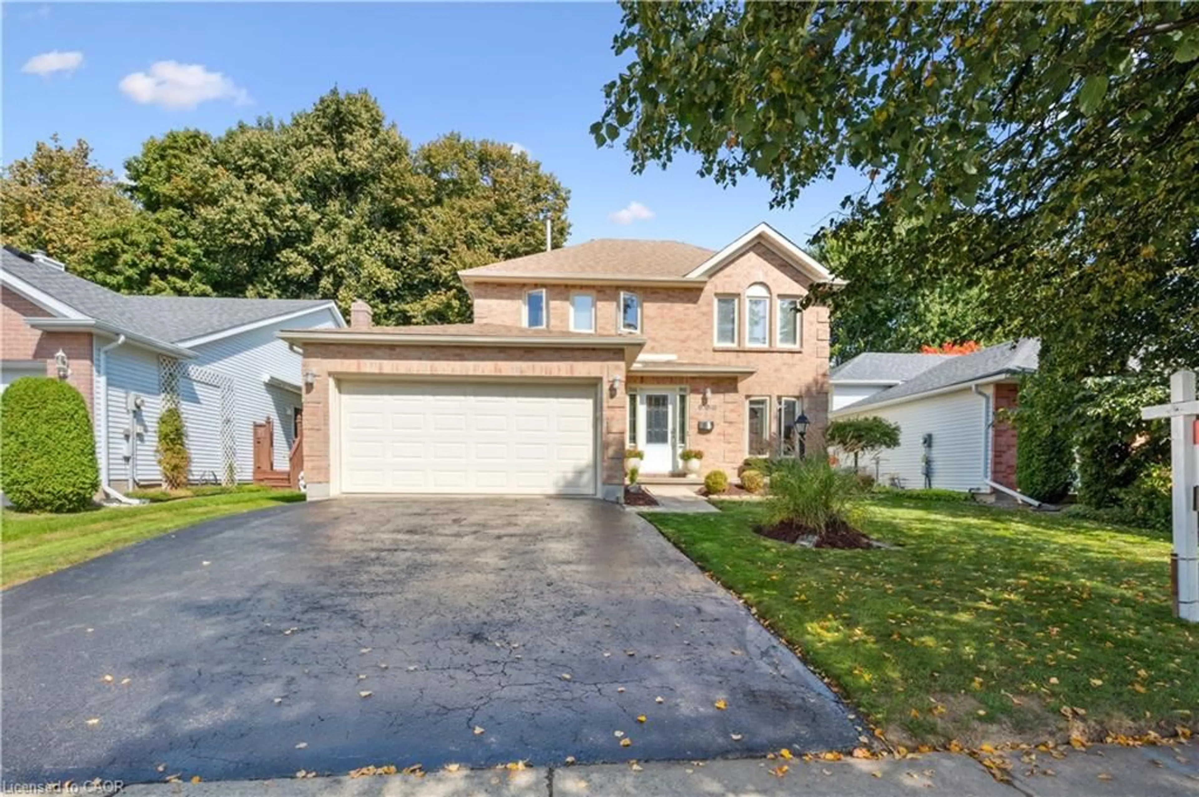 Unknown for 608 Osprey Dr, Waterloo Ontario N2V 2A7