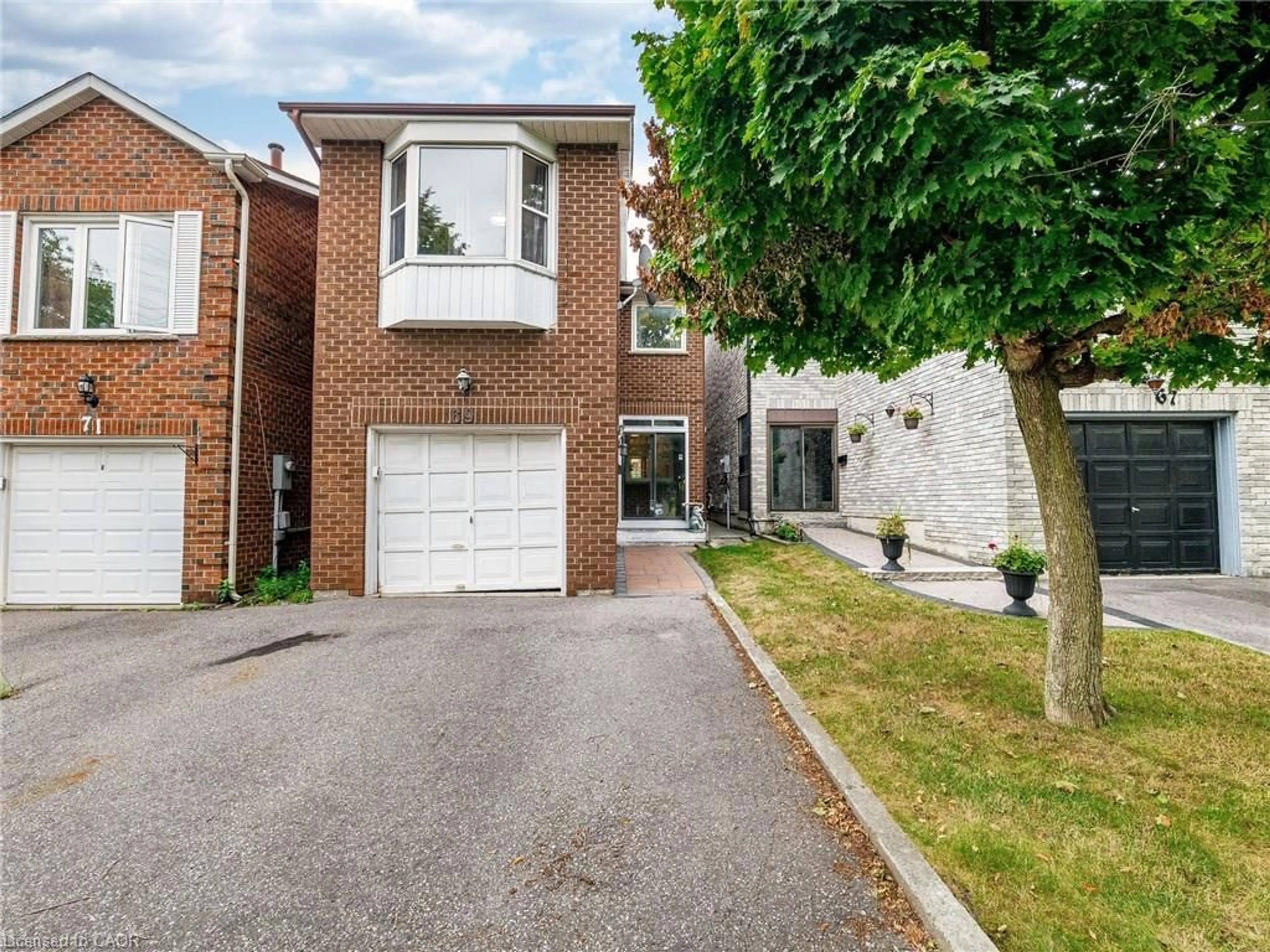 Home with brick exterior material, street for 69 New Seabury Dr, Concord Ontario L4K 2B7