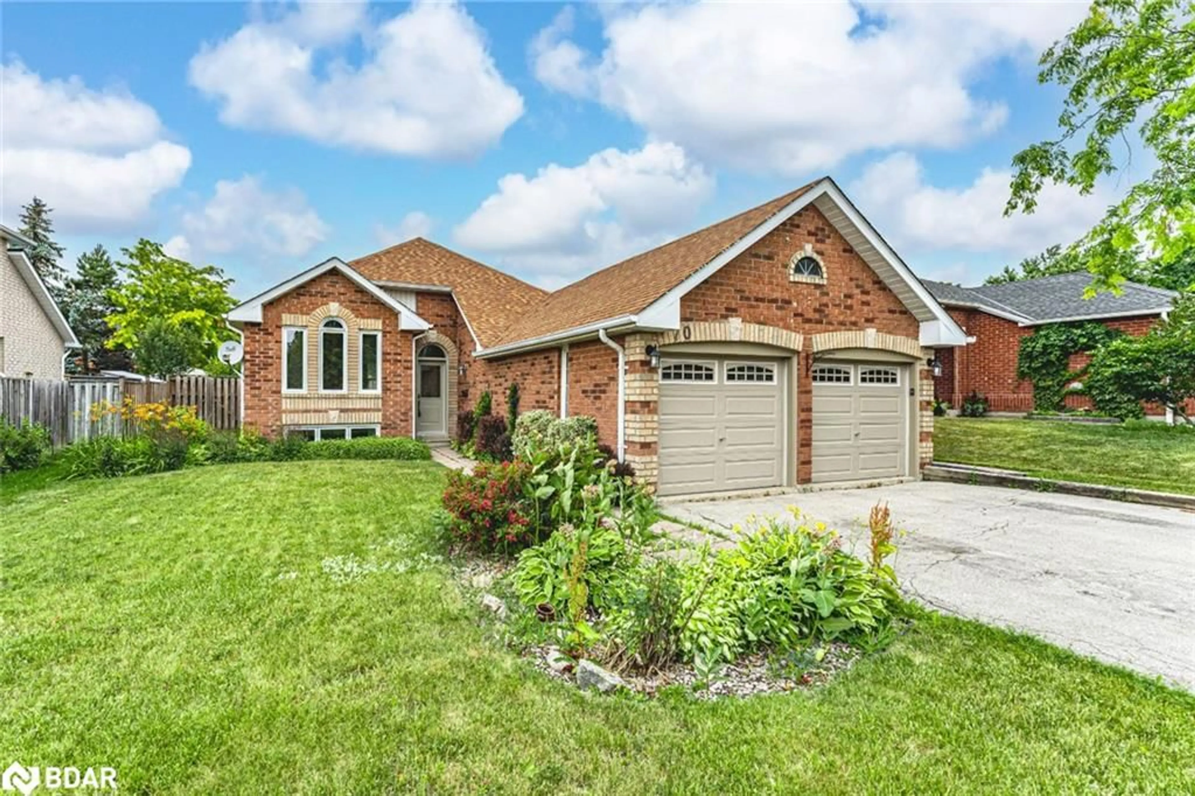 Home with brick exterior material, street for 70 Hurst Dr, Barrie Ontario L4N 8K4