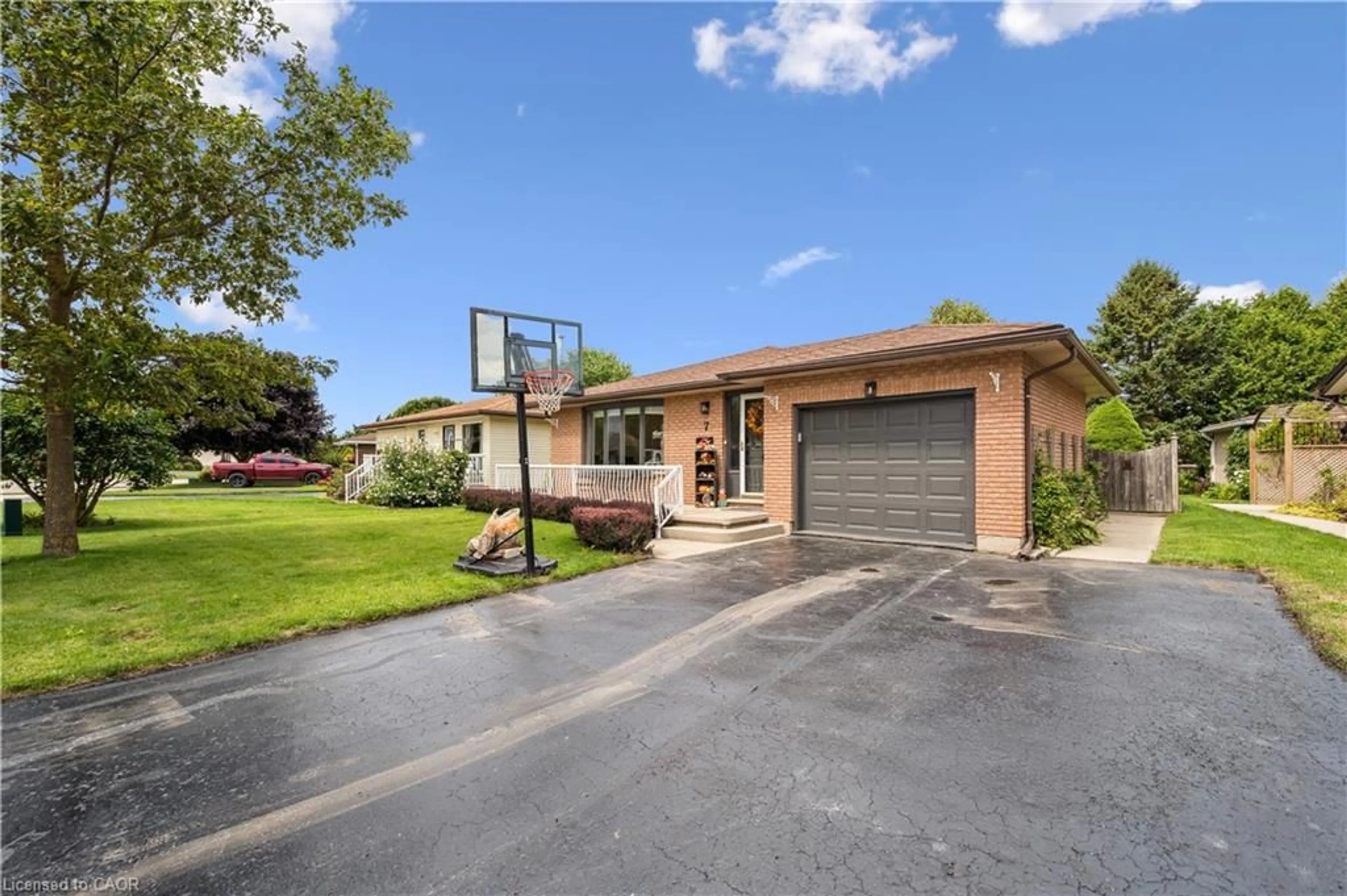 Unknown for 7 Eastview Dr, Arthur Ontario N0G 1A0