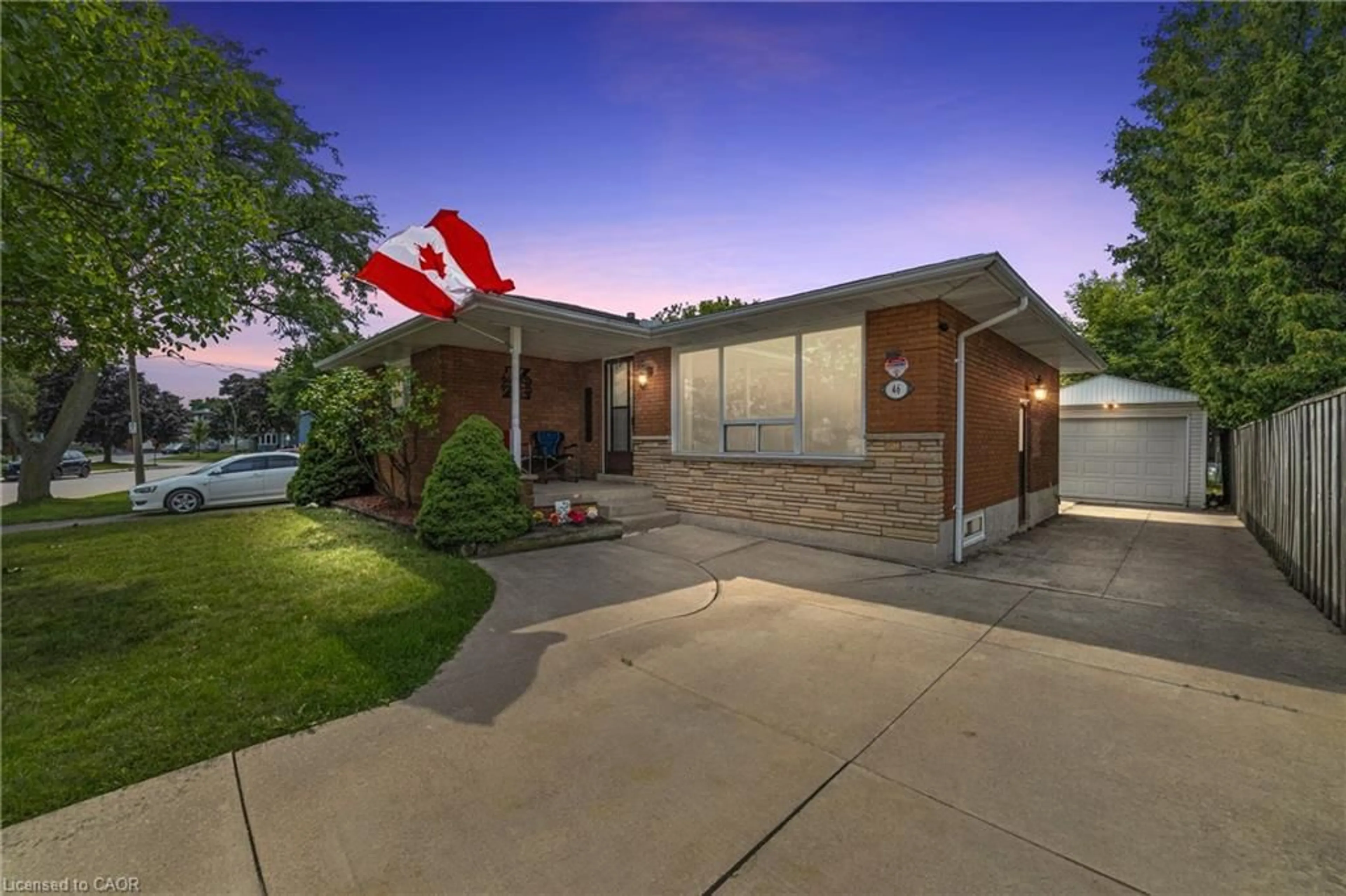 Unknown for 46 Bluebird Ave, Hamilton Ontario L9A 3W5