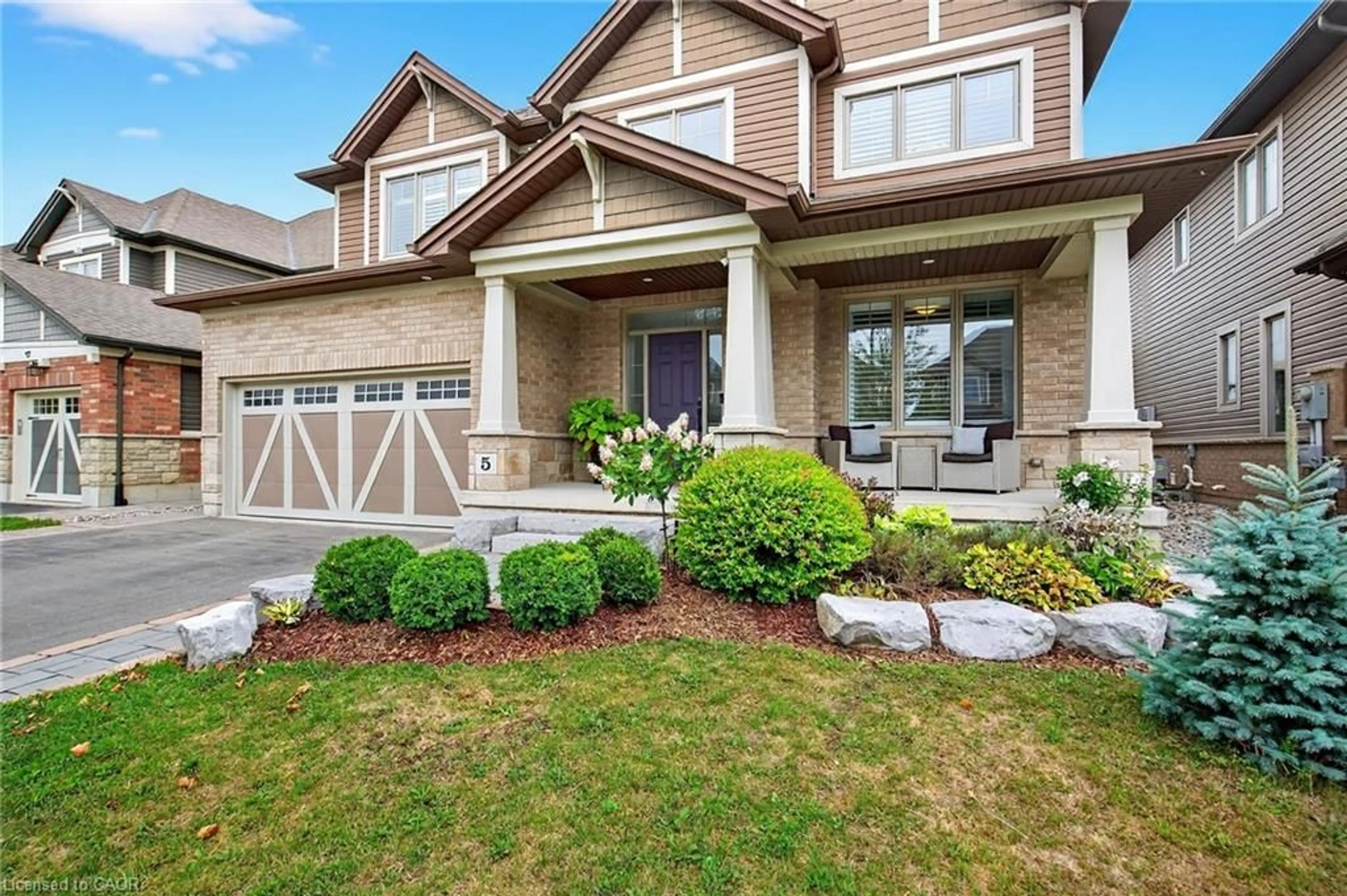Home with brick exterior material, street for 5 Gateway Ave, Smithville Ontario L0R 2A0