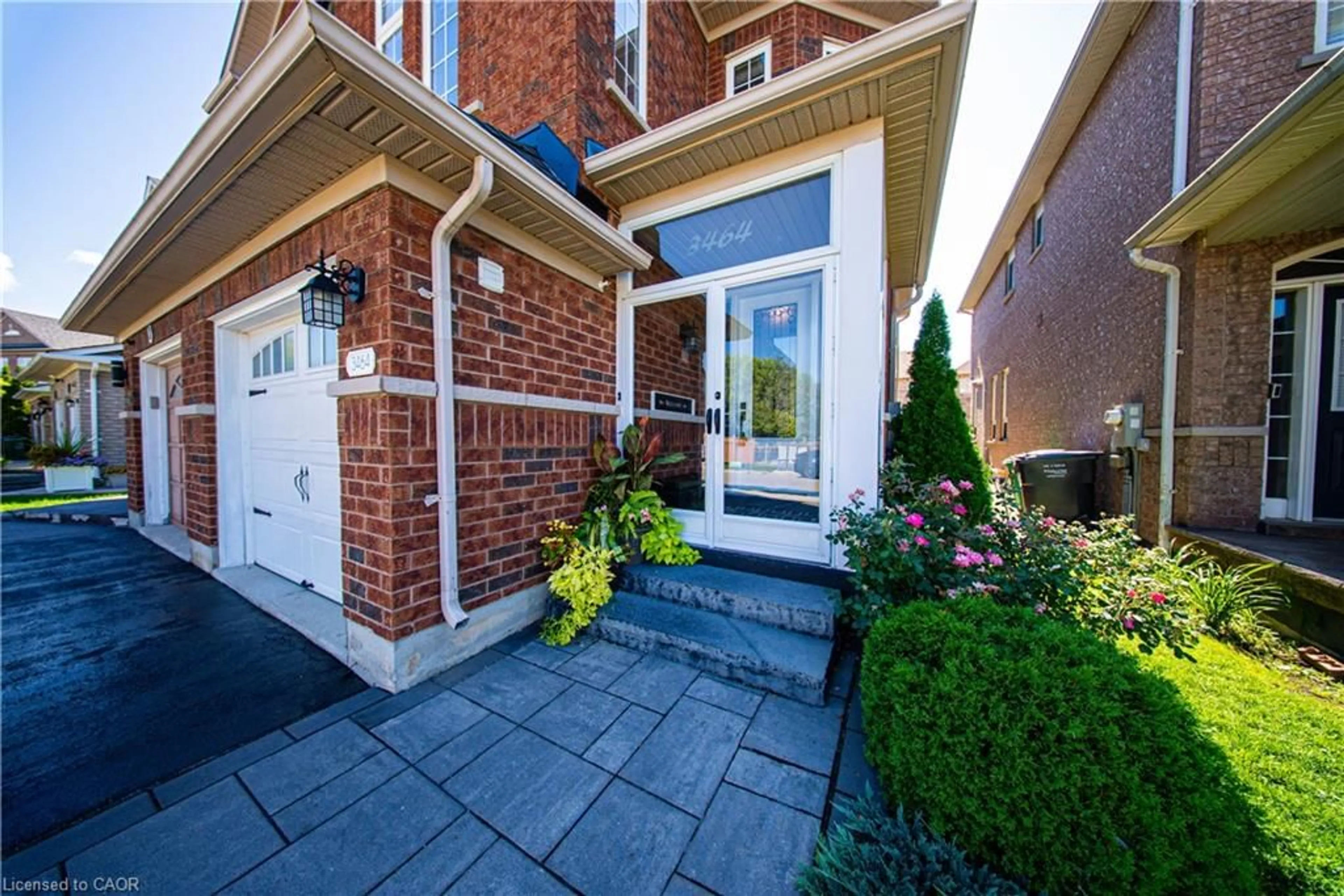 Home with brick exterior material, street for 3464 Fountain Park Ave, Mississauga Ontario L5M 7E3