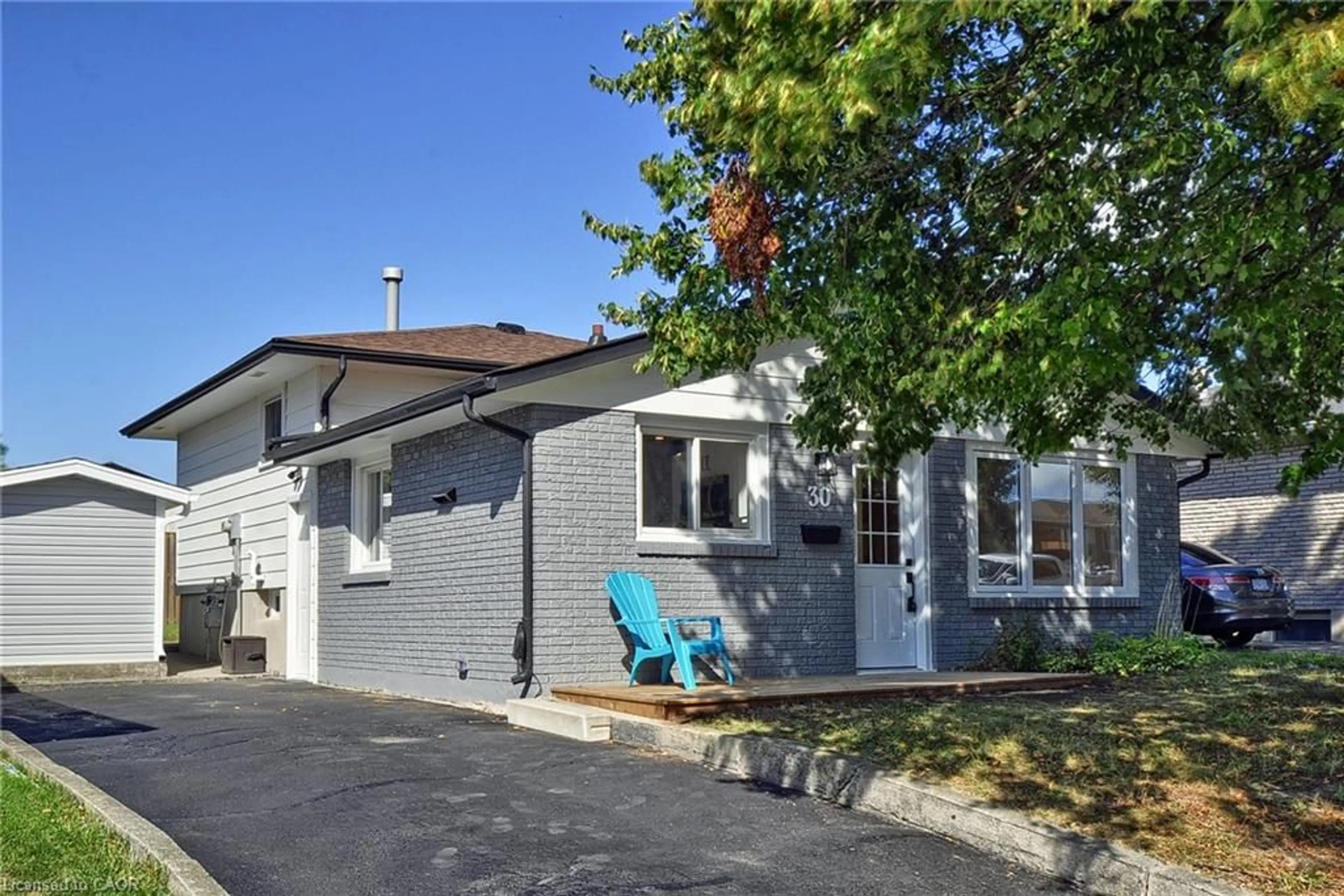 Unknown for 30 Grenadier Rd, Cambridge Ontario N1R 6E7