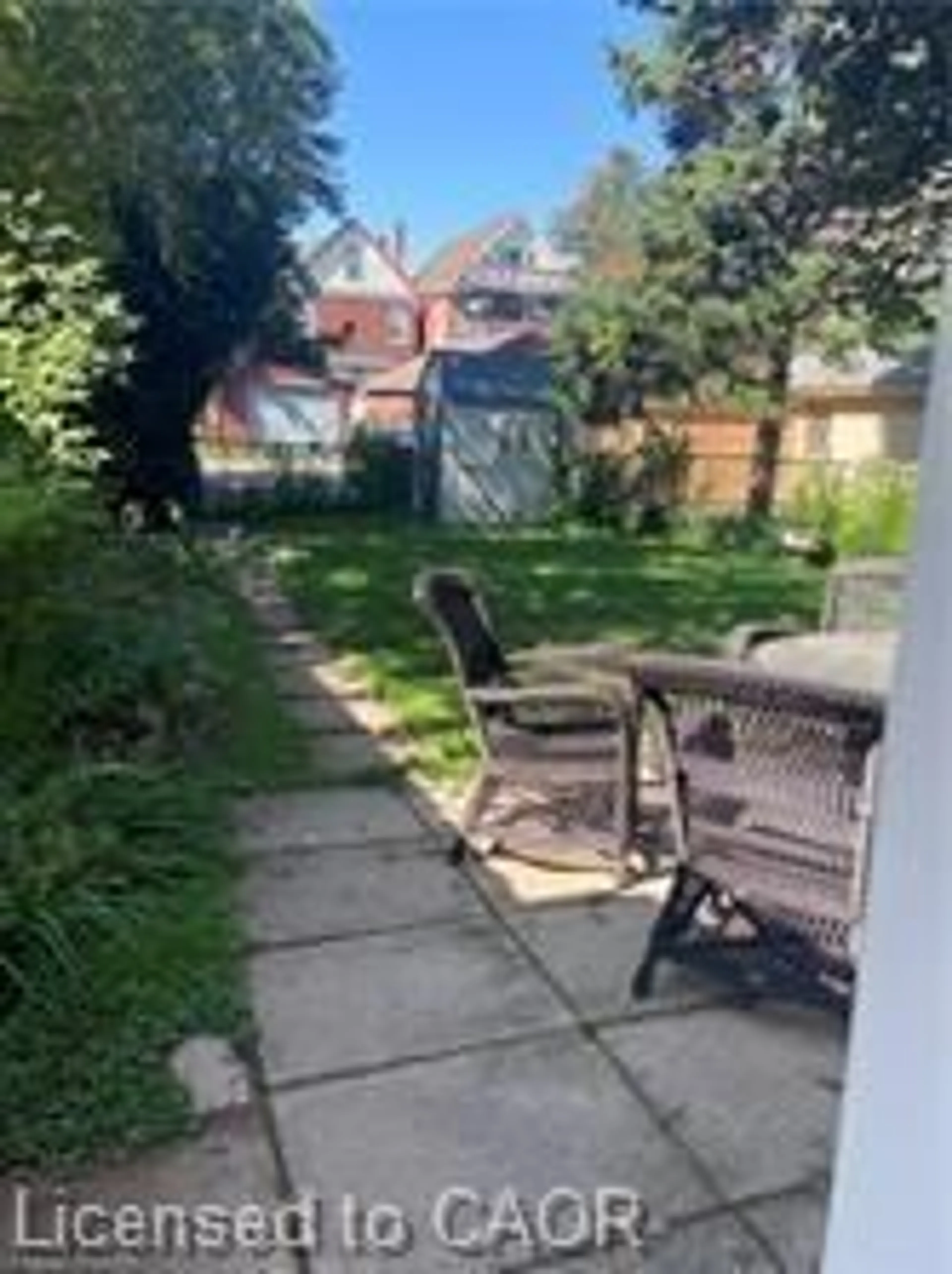 Patio, street for 44 Gladstone Ave, Hamilton Ontario L8M 2H6