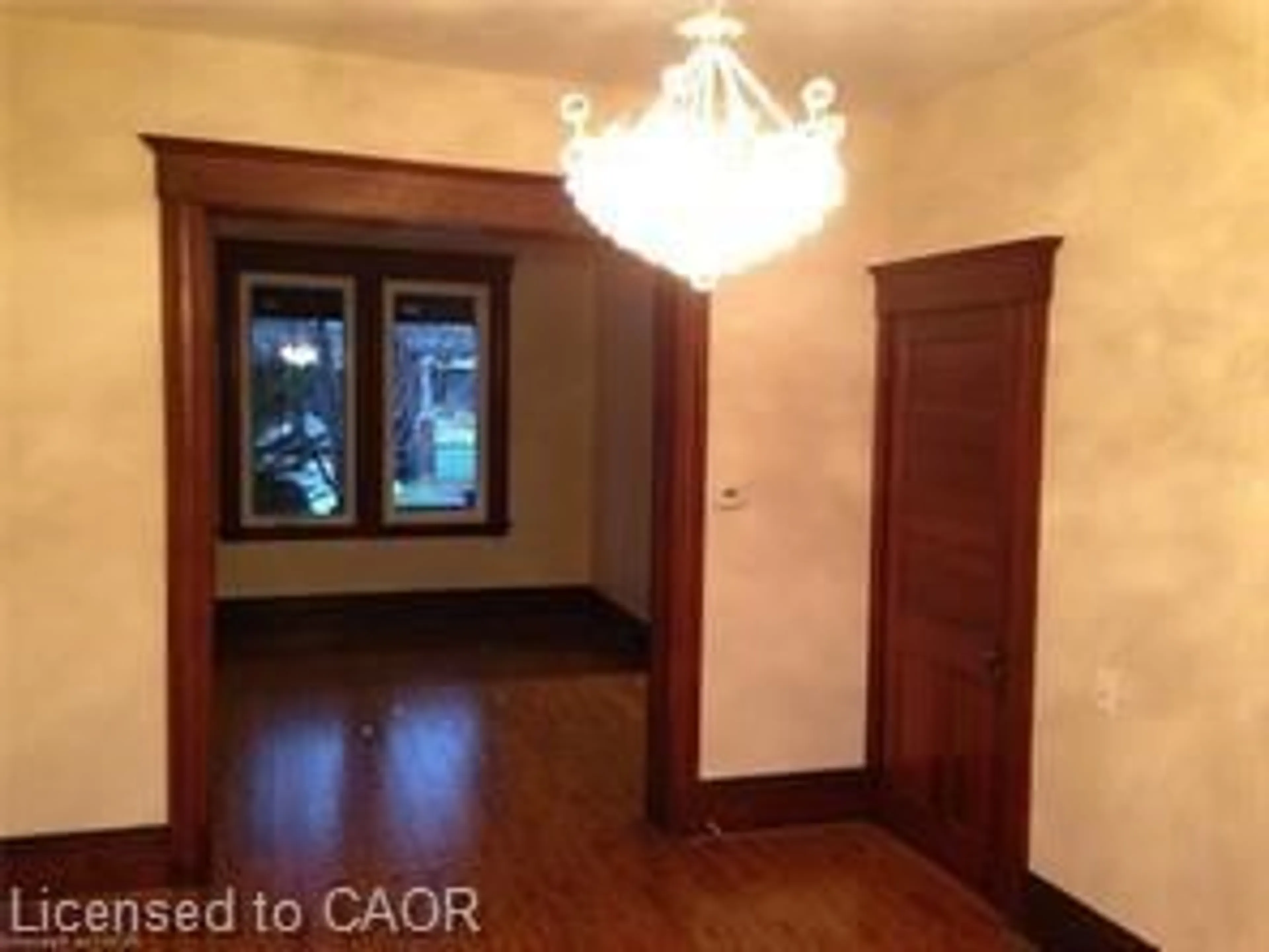 Unknown for 44 Gladstone Ave, Hamilton Ontario L8M 2H6