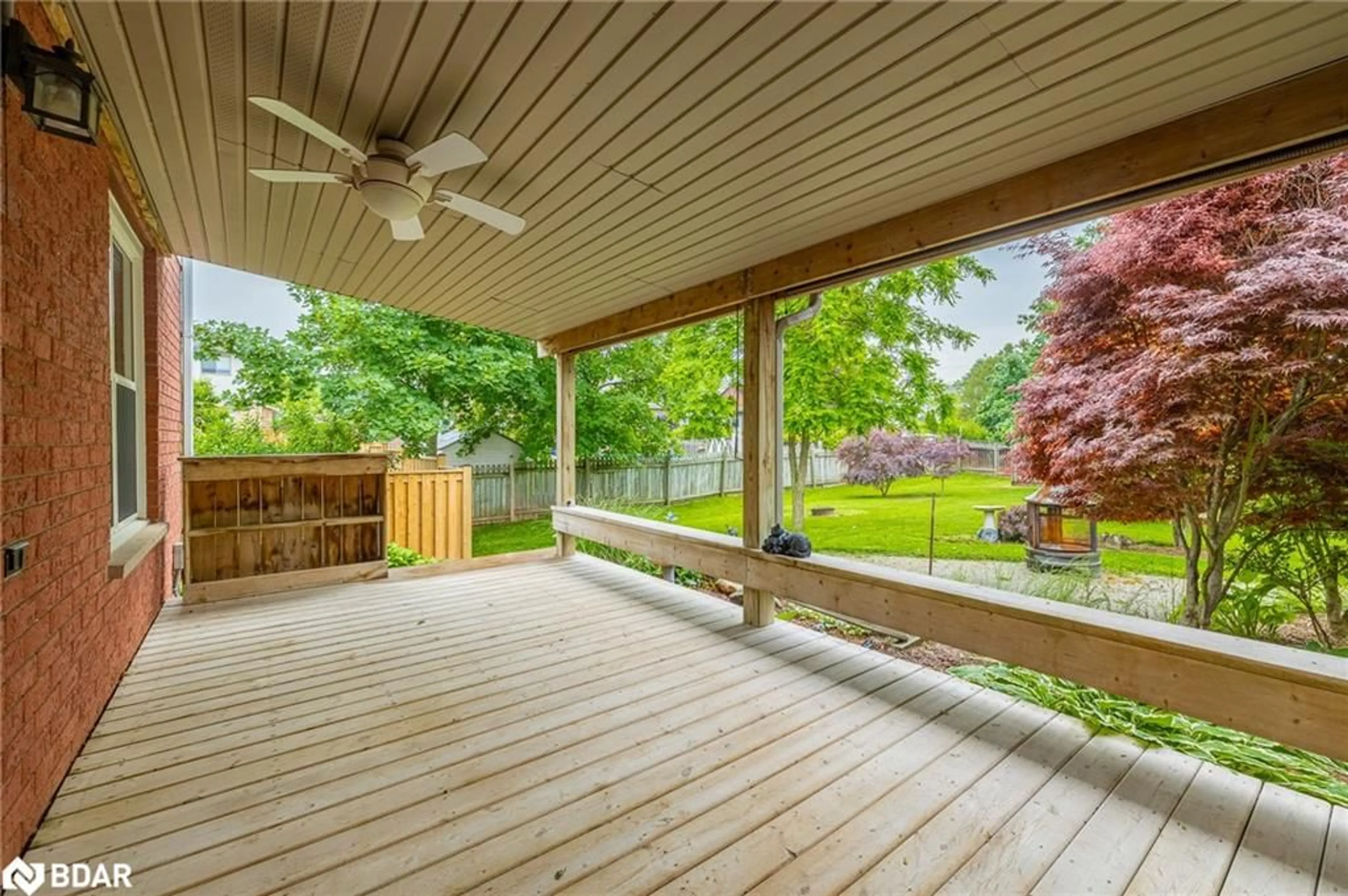 Patio, unknown for 5191 Mulberry Dr, Beamsville Ontario L3J 0J6