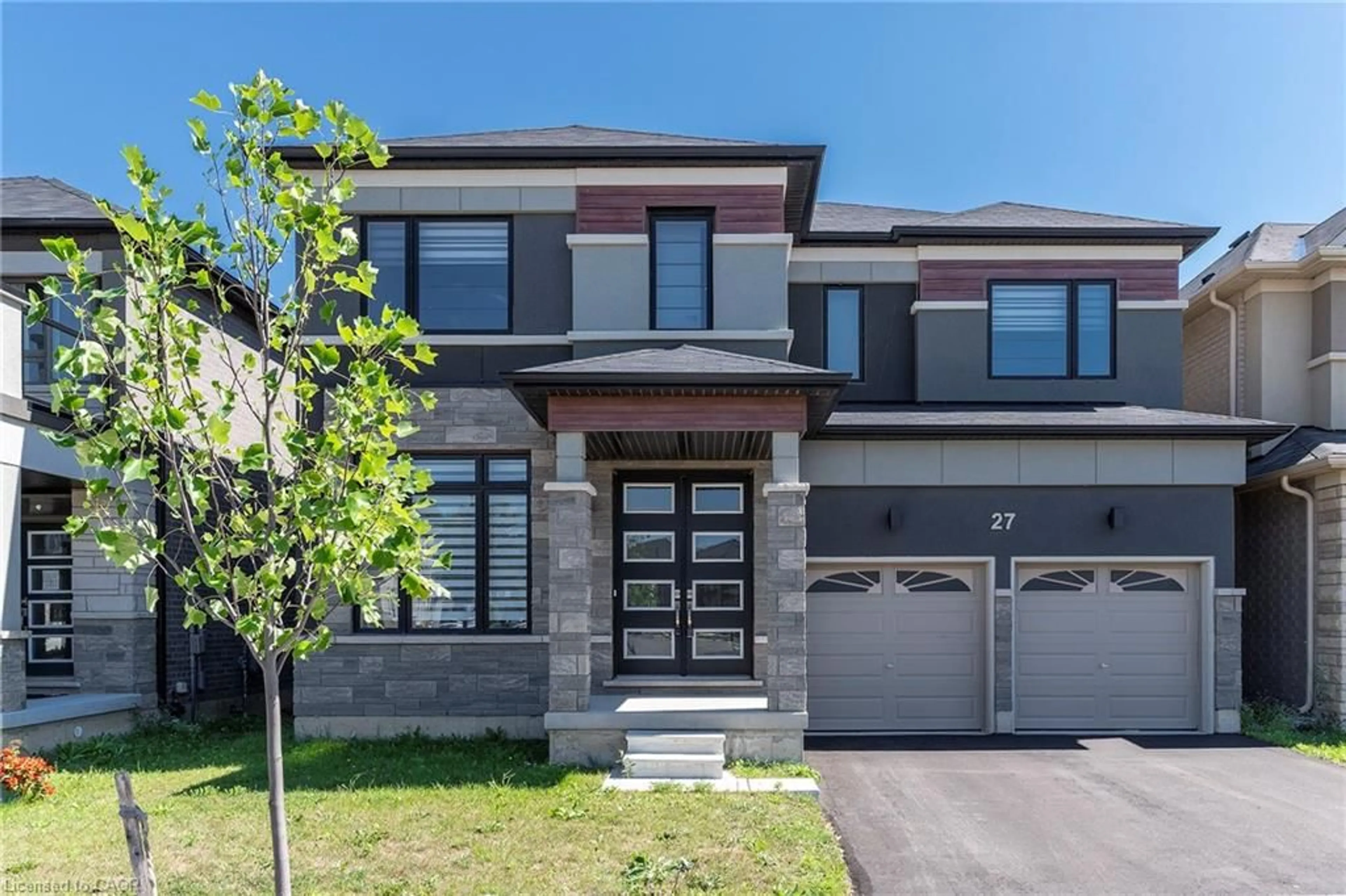 Home with brick exterior material, street for 27 Stauffer Rd, Brantford Ontario N2V 0B2
