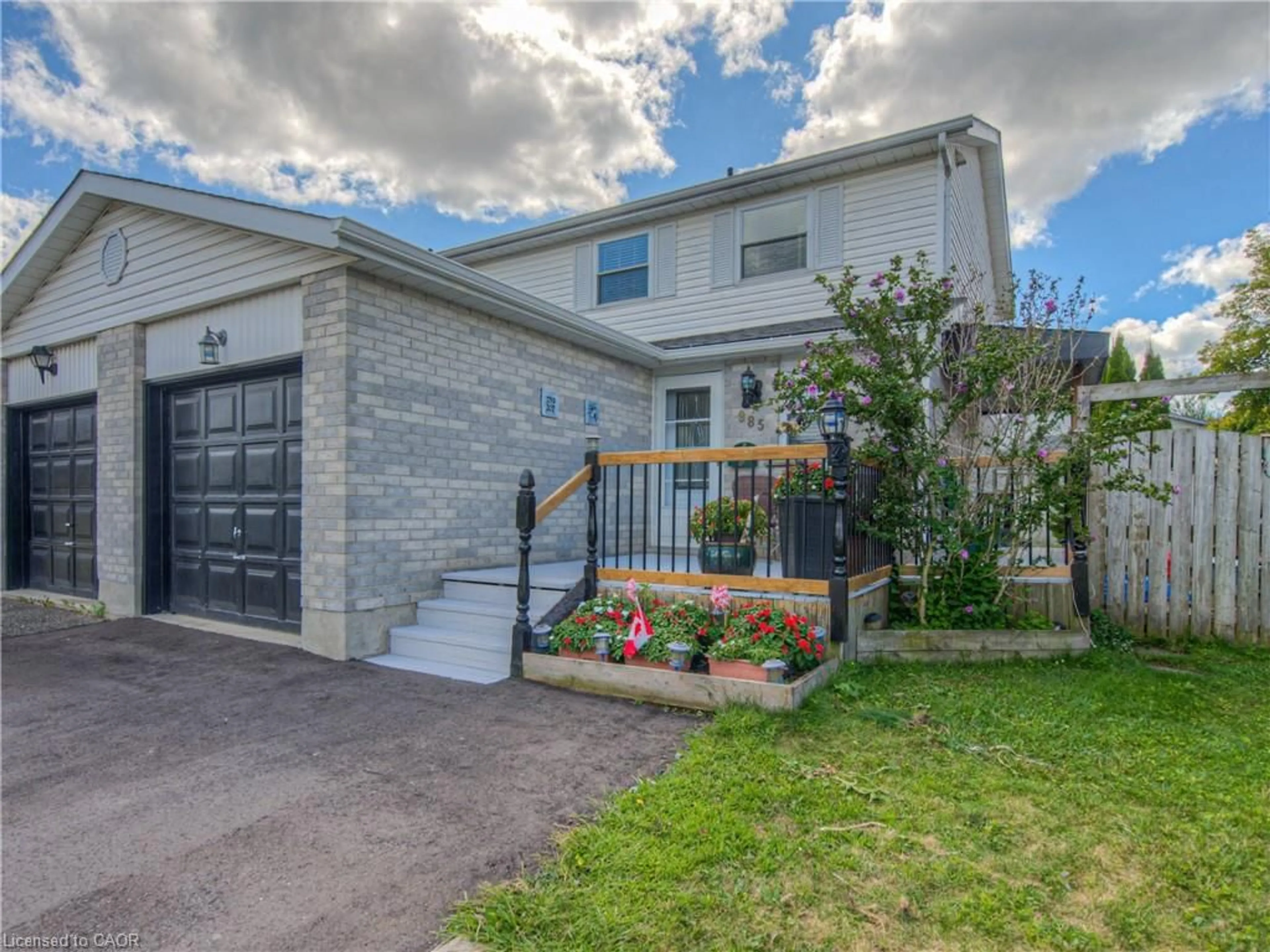 Home with brick exterior material, street for 985 Elgin St, Cambridge Ontario N1R 8J2