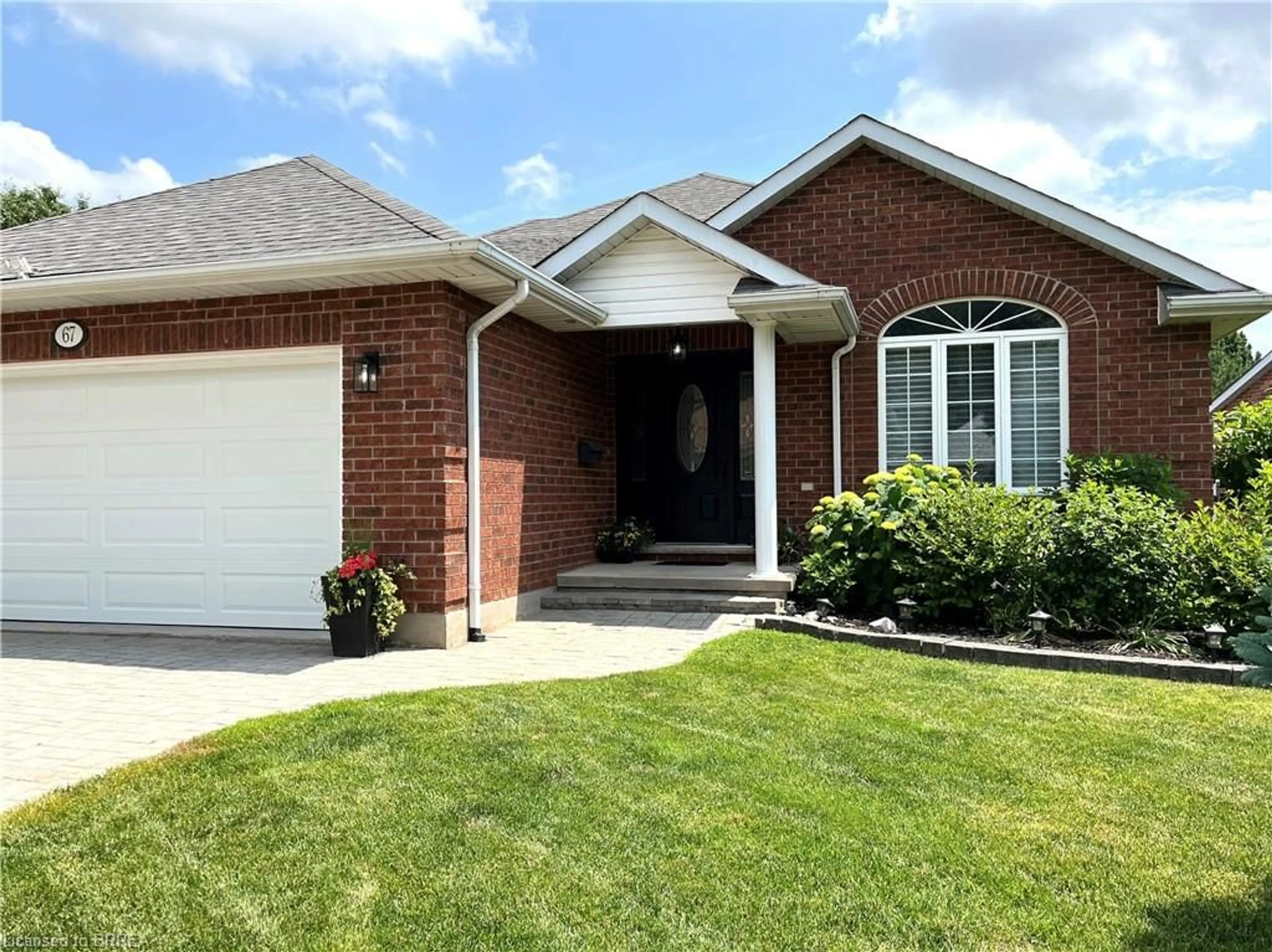 Home with brick exterior material, street for 67 Concord St, Fonthill Ontario L0S 1E0