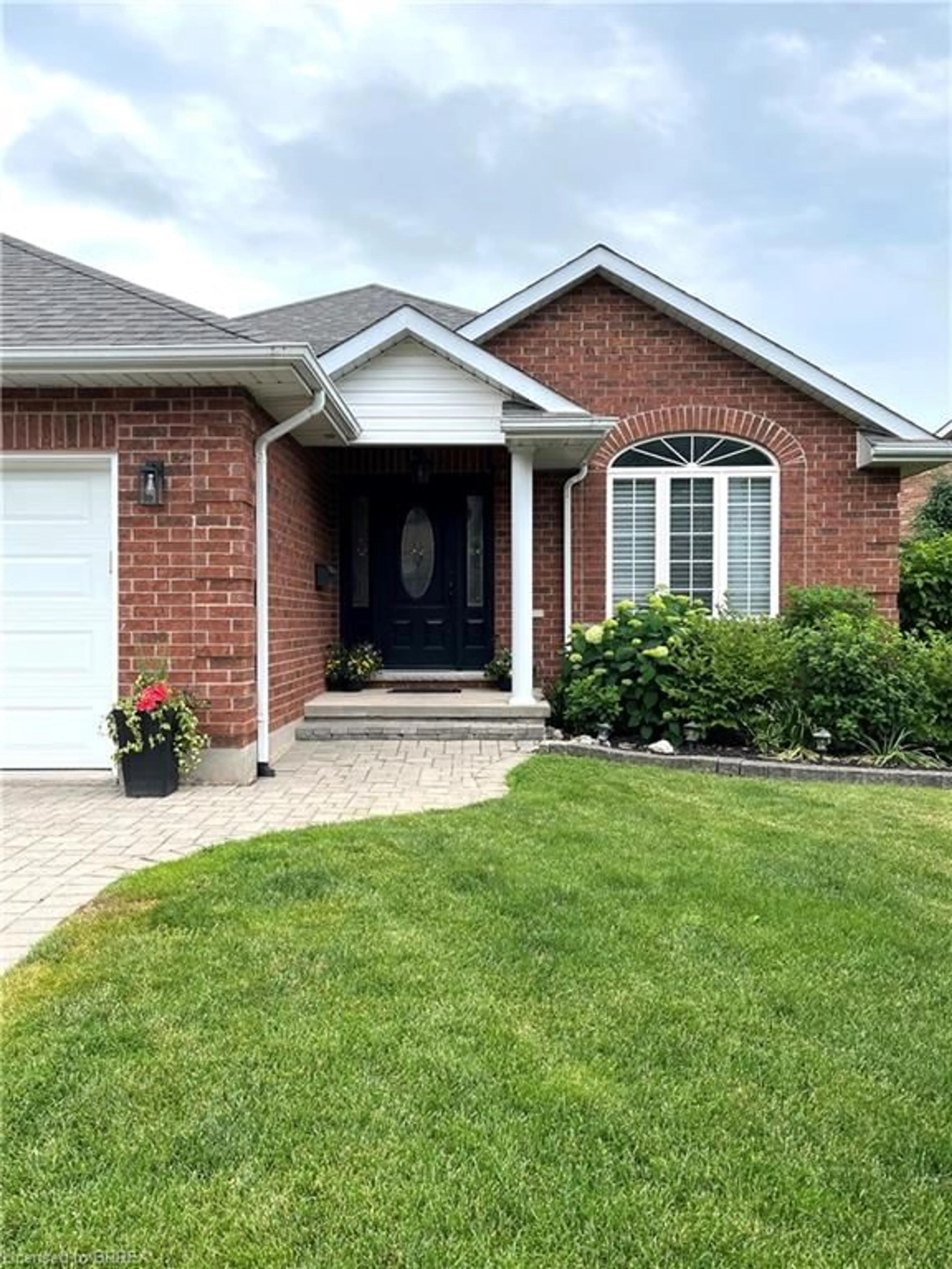 Home with brick exterior material, street for 67 Concord St, Fonthill Ontario L0S 1E0