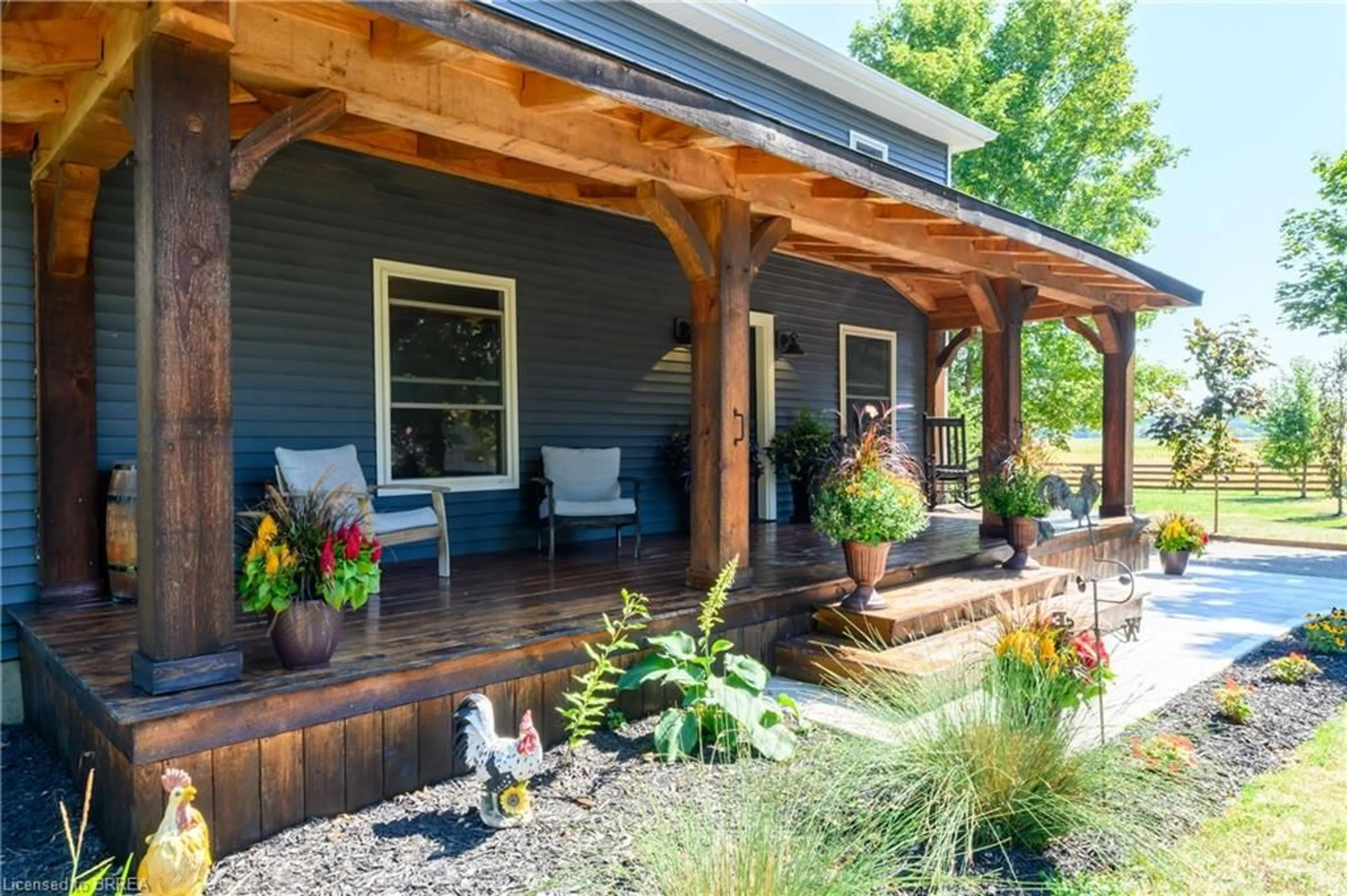 Patio, street for 2884 Cockshutt Rd, Boston Ontario N0E 1Y0