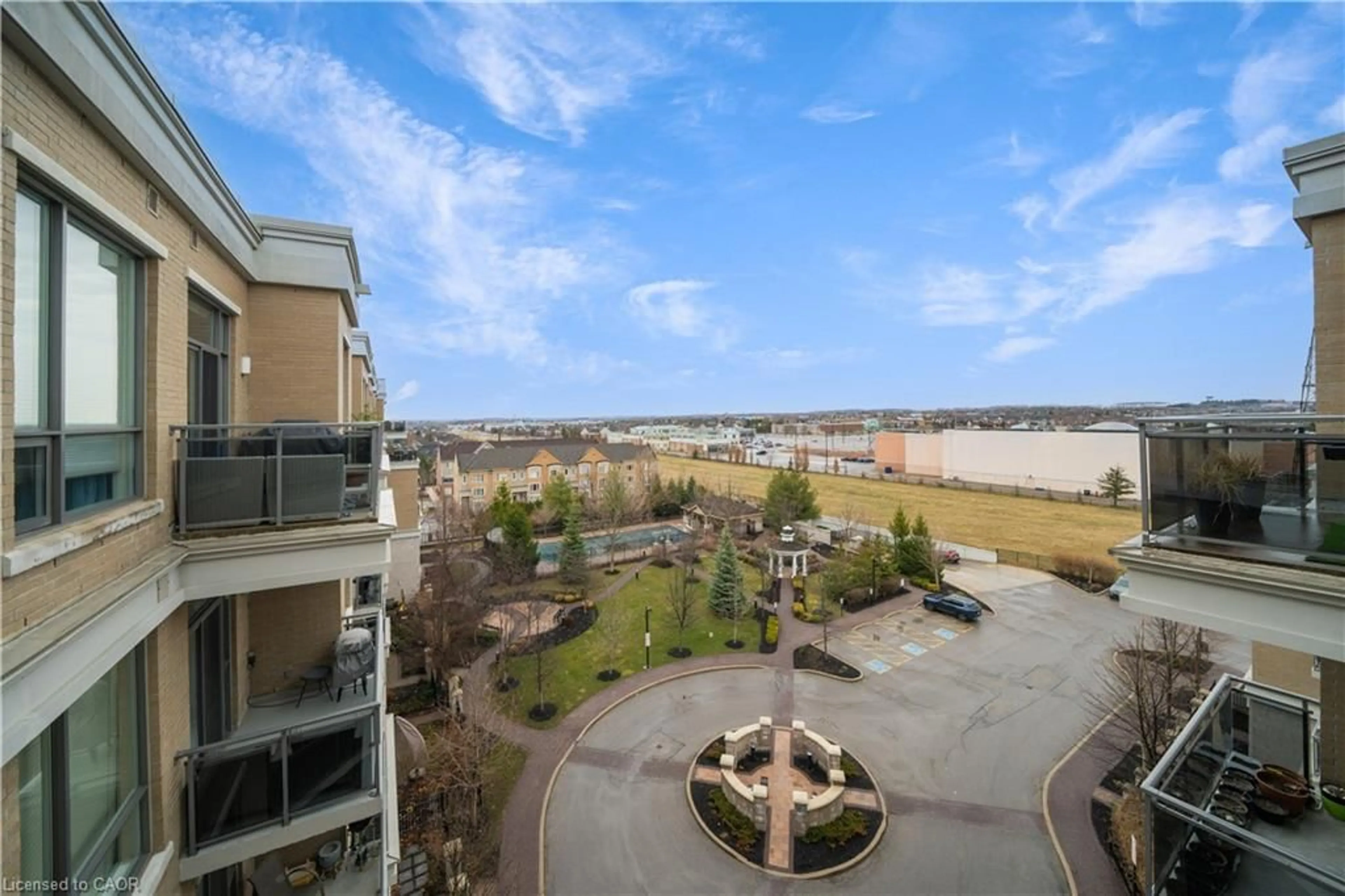 A pic from outside/outdoor area/front of a property/back of a property/a pic from drone, water/lake/river/ocean view for 111 Civic Square Gate #619, Aurora Ontario L4G 0S6