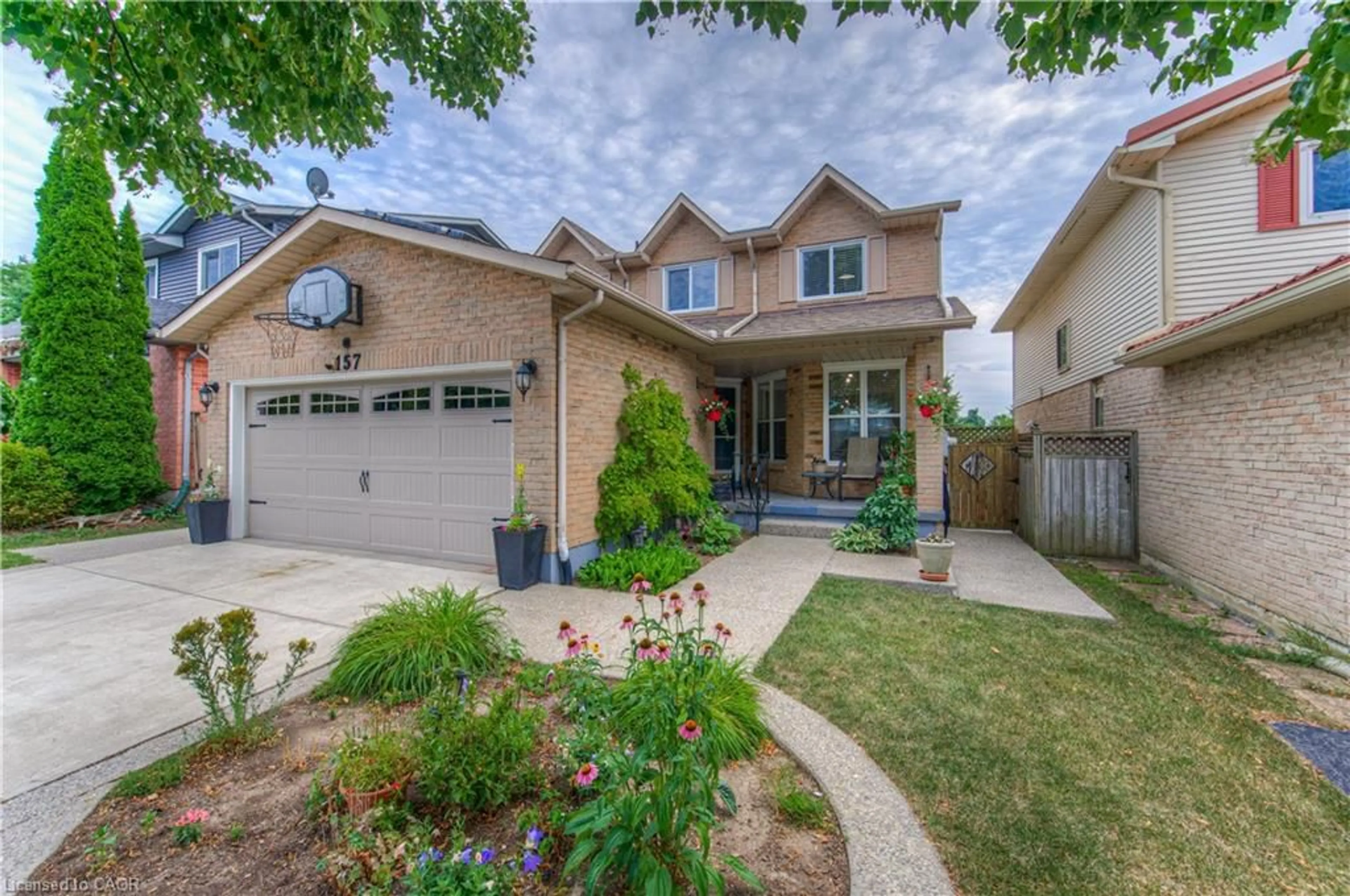Home with brick exterior material, street for 157 Twin Cres, Hamilton Ontario L8W 3A7
