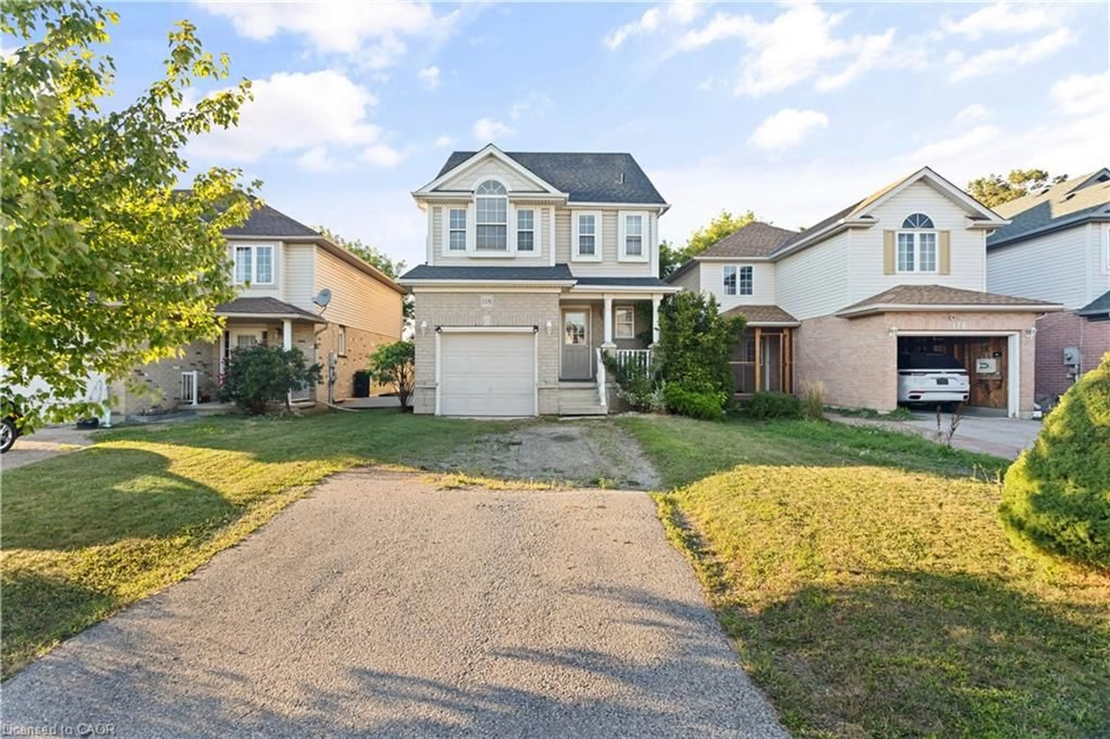 Unknown for 118 Chateau Cres, Cambridge Ontario N3H 5S3