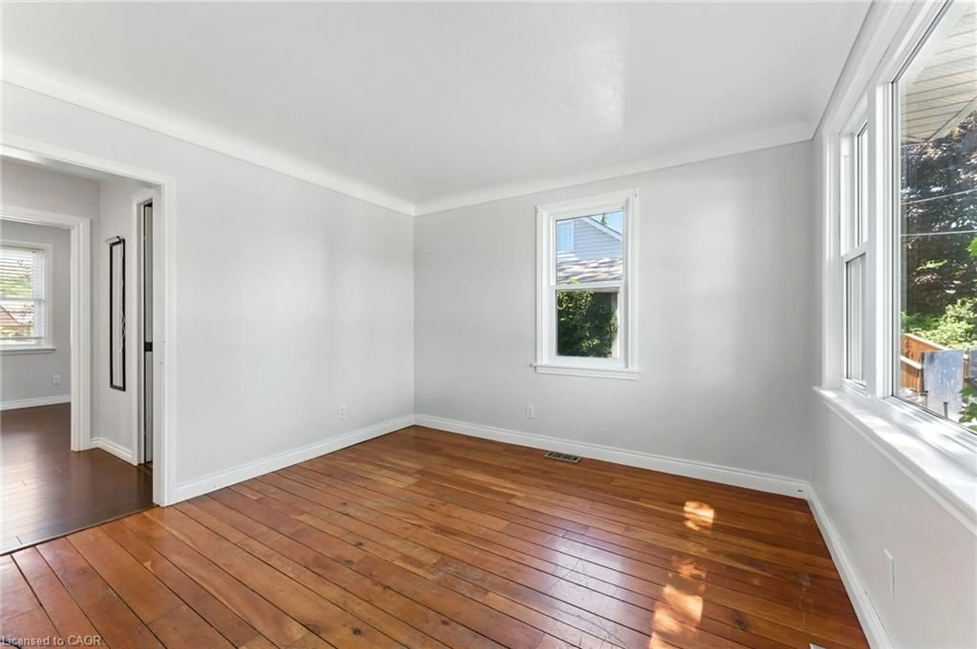 A pic of a room for 60 Hamilton Plank Rd, Port Dover Ontario N0A 1N7