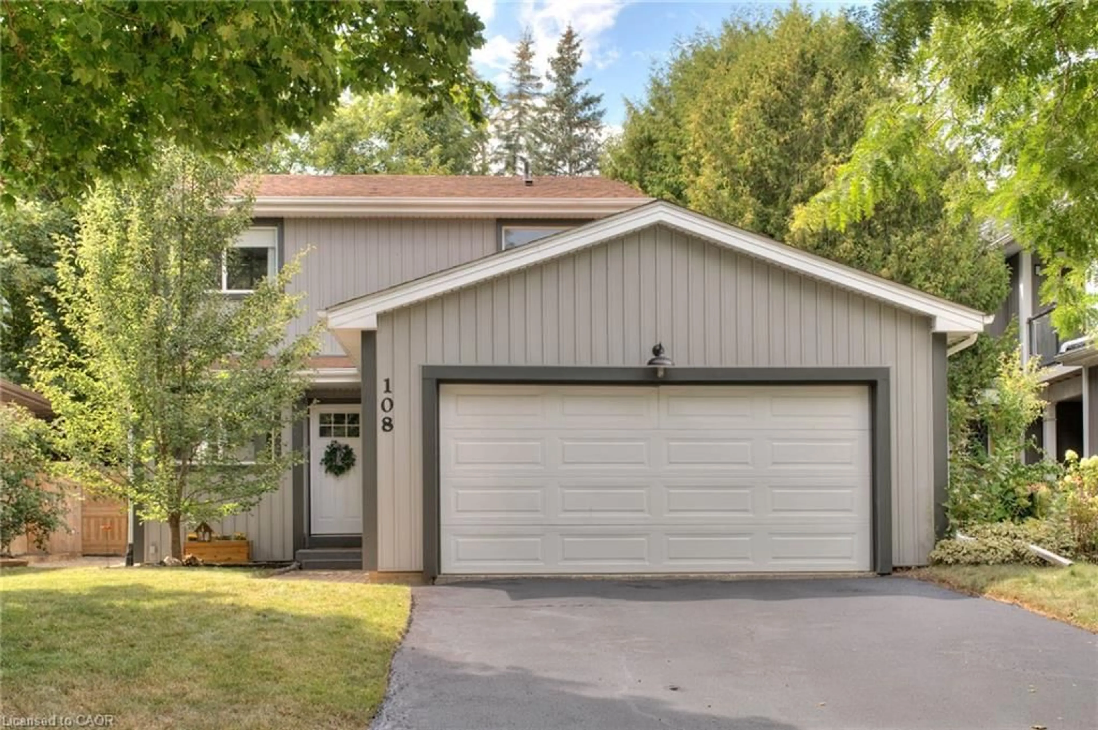 Unknown for 108 Brantwood Park Rd, Brantford Ontario N3P 1G2