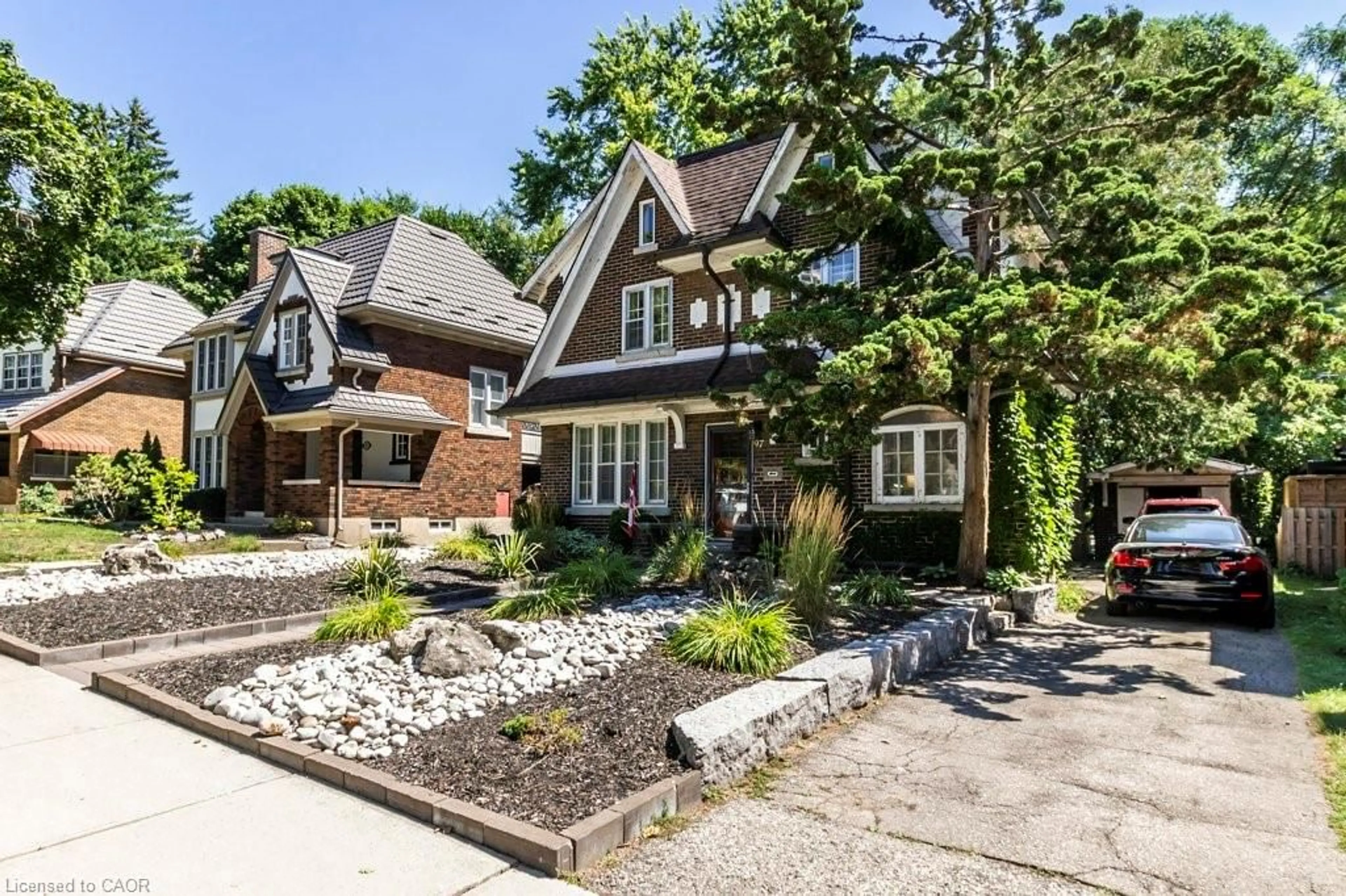 Home with brick exterior material, street for 97 Union Blvd, Kitchener Ontario N2G 2K3