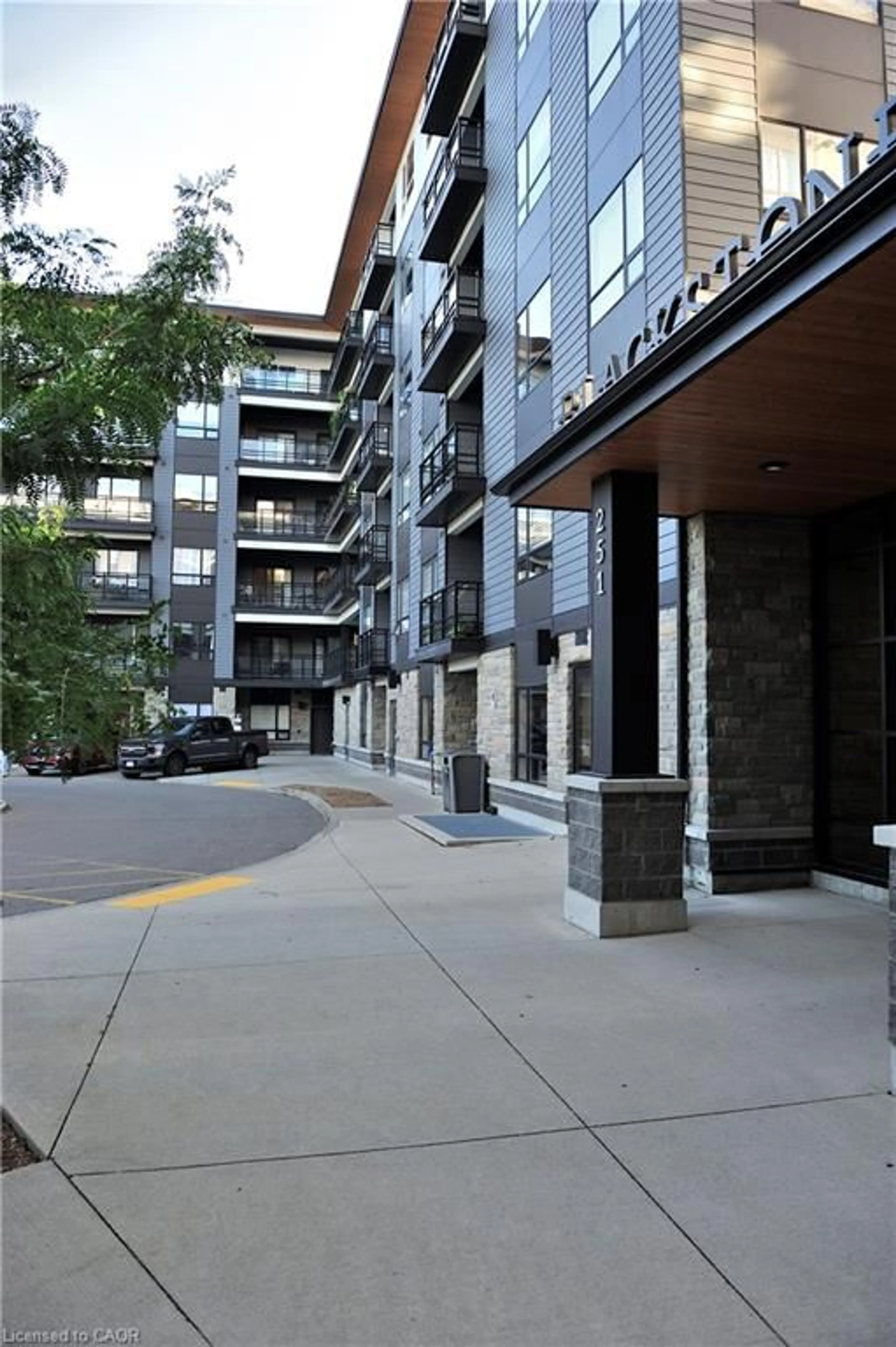 Unknown for 251 Northfield Drive East Dr #403, Waterloo Ontario N2K 0G5