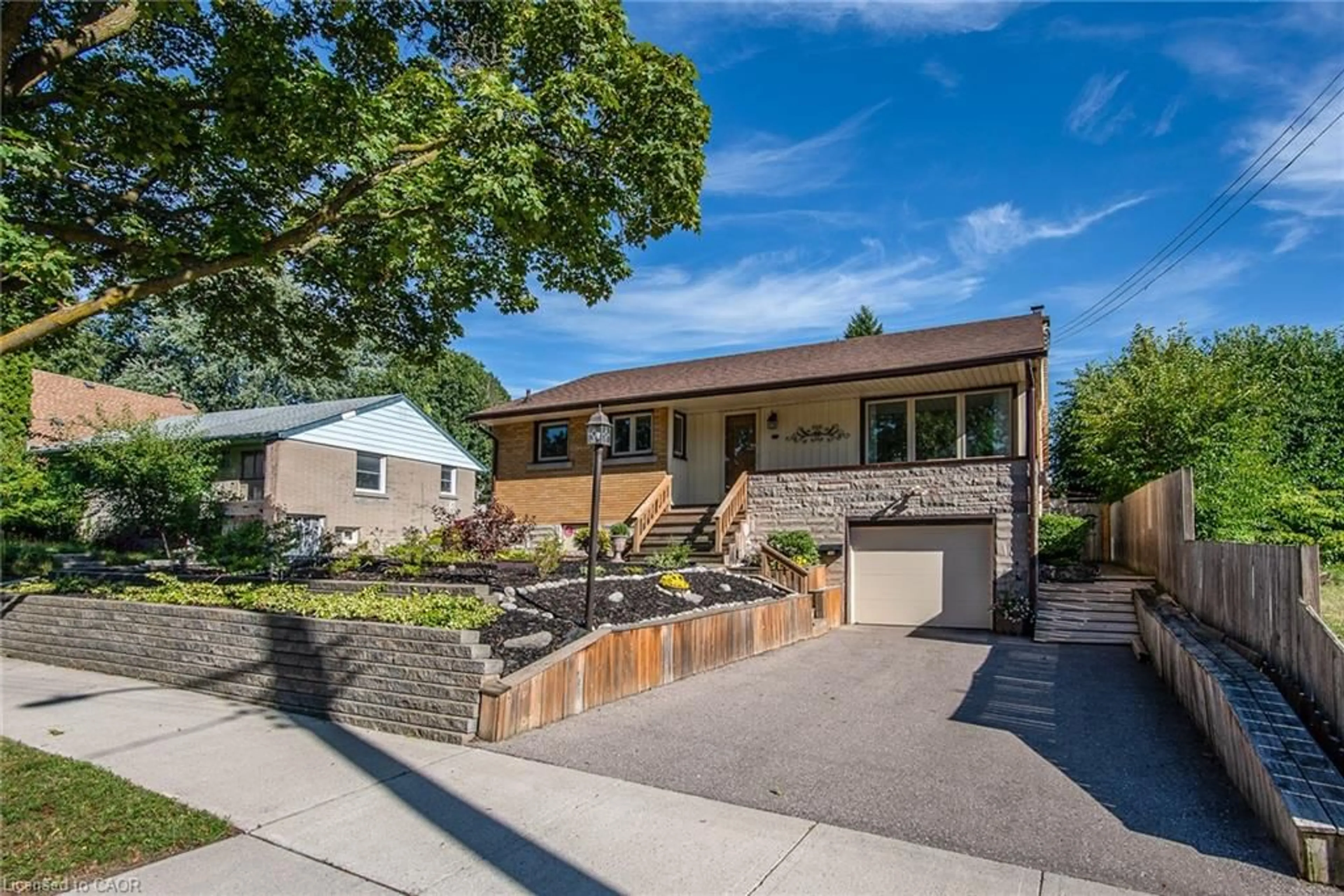 Home with brick exterior material, street for 148 Siebert Ave, Kitchener Ontario N2C 2A8