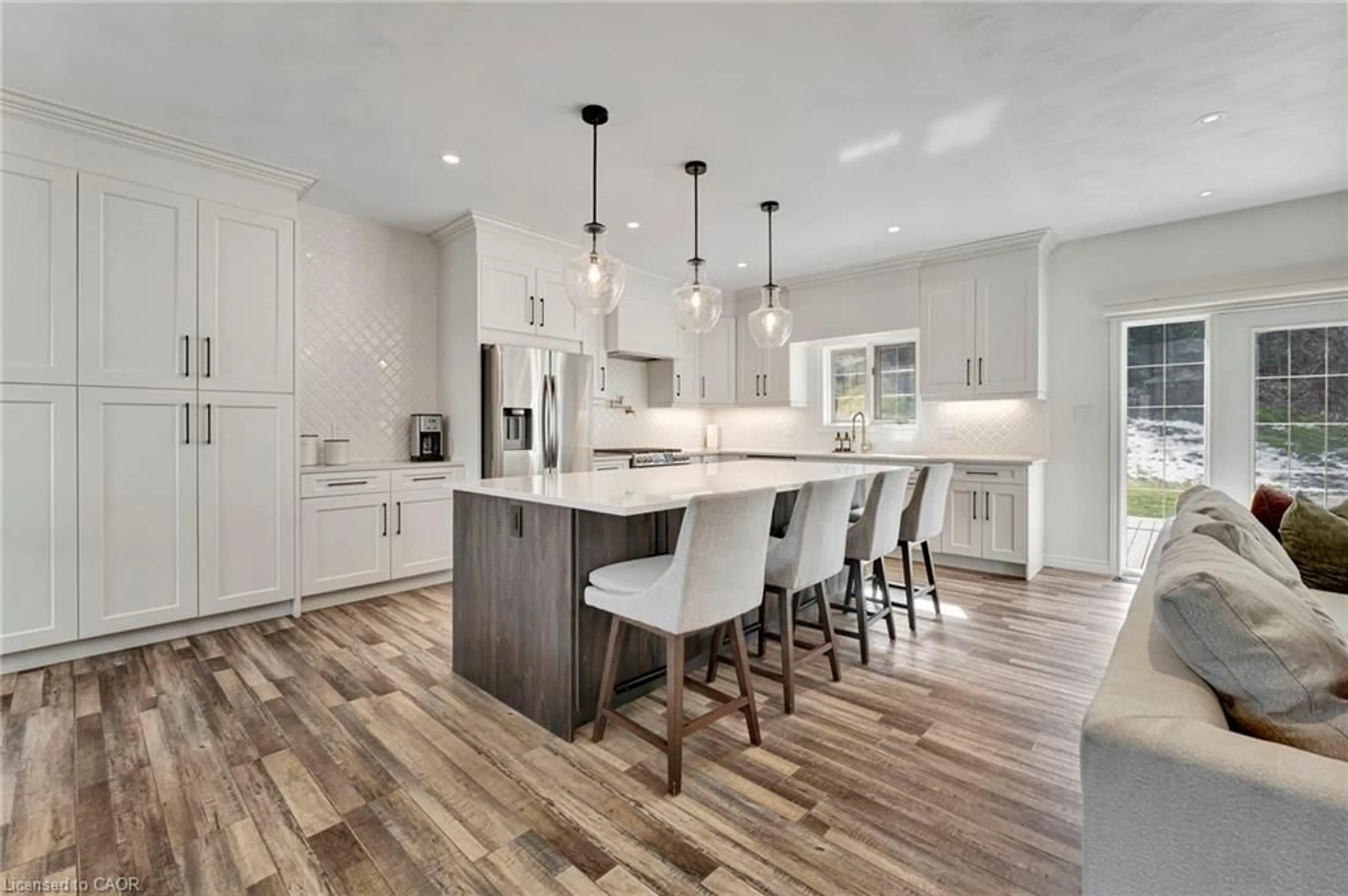 Open concept kitchen, unknown for 30 Douglas St, Brantford Ontario N3T 0M6