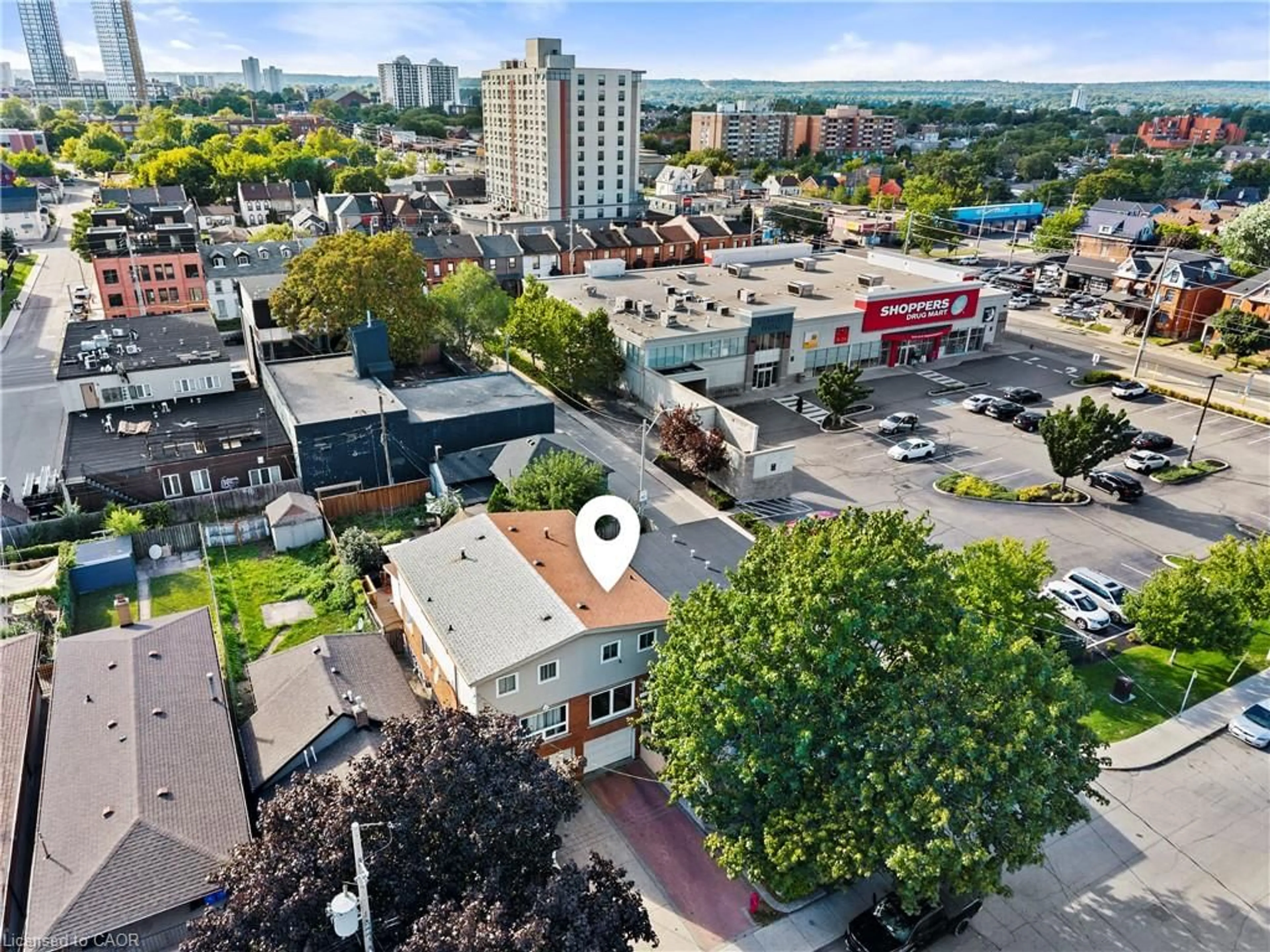 A pic from outside/outdoor area/front of a property/back of a property/a pic from drone, city buildings view from balcony for 135 West Ave, Hamilton Ontario L8L 5C4