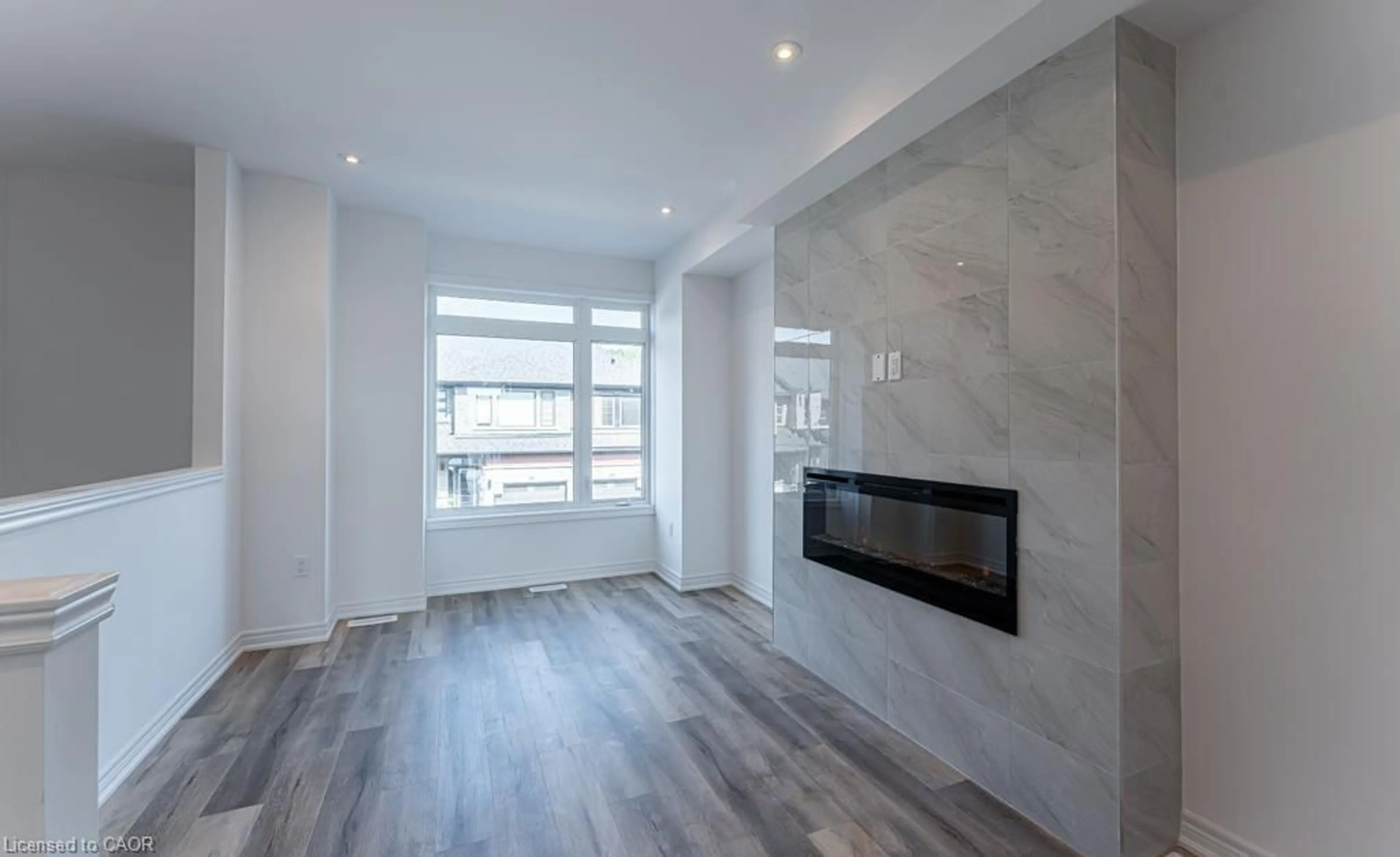 A pic of a room for 120 Court Dr #29, Paris Ontario N3L 0N2