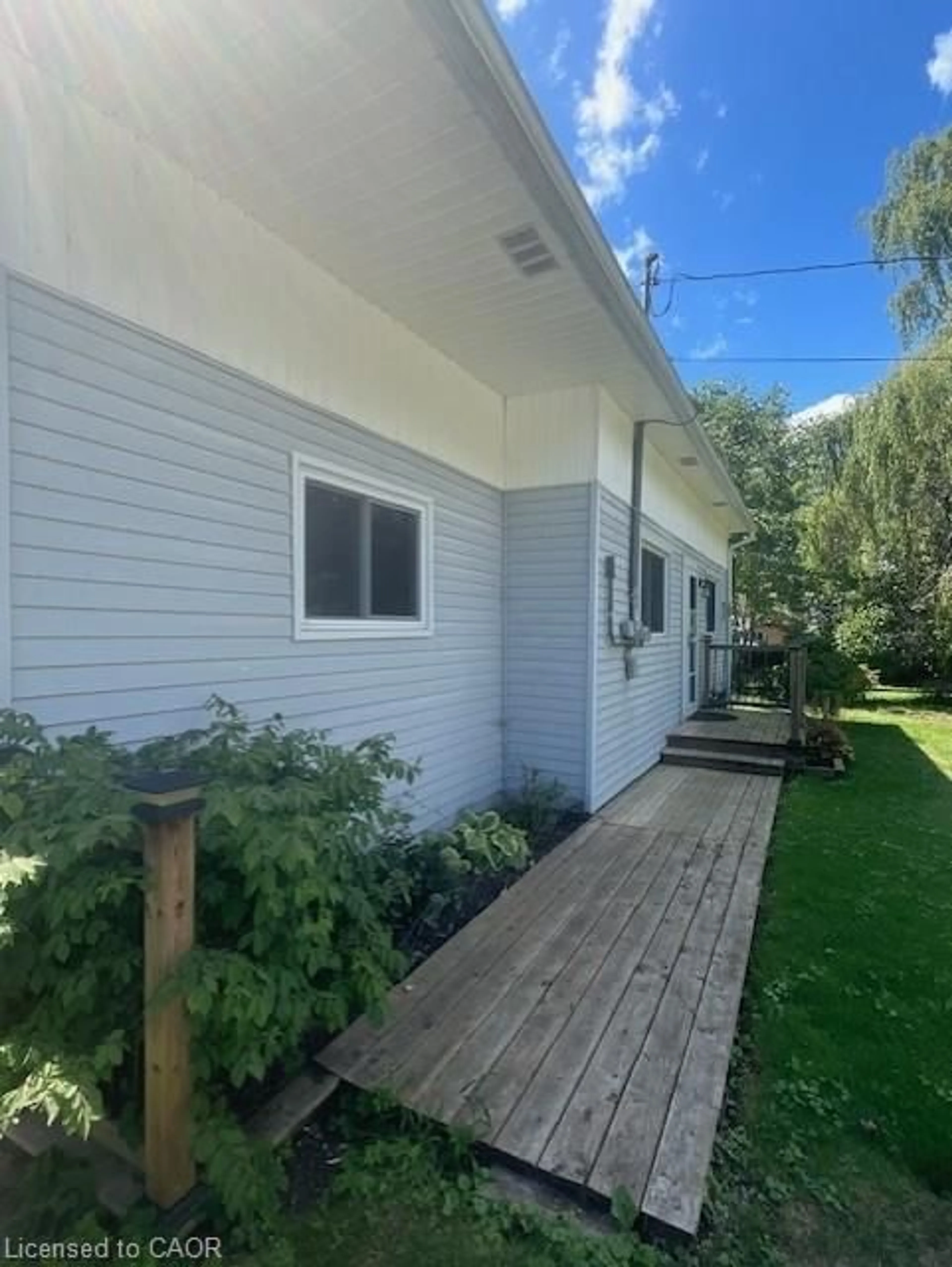 Unknown for 10567 Maplewood Dr, Port Colborne Ontario L3K 5V4