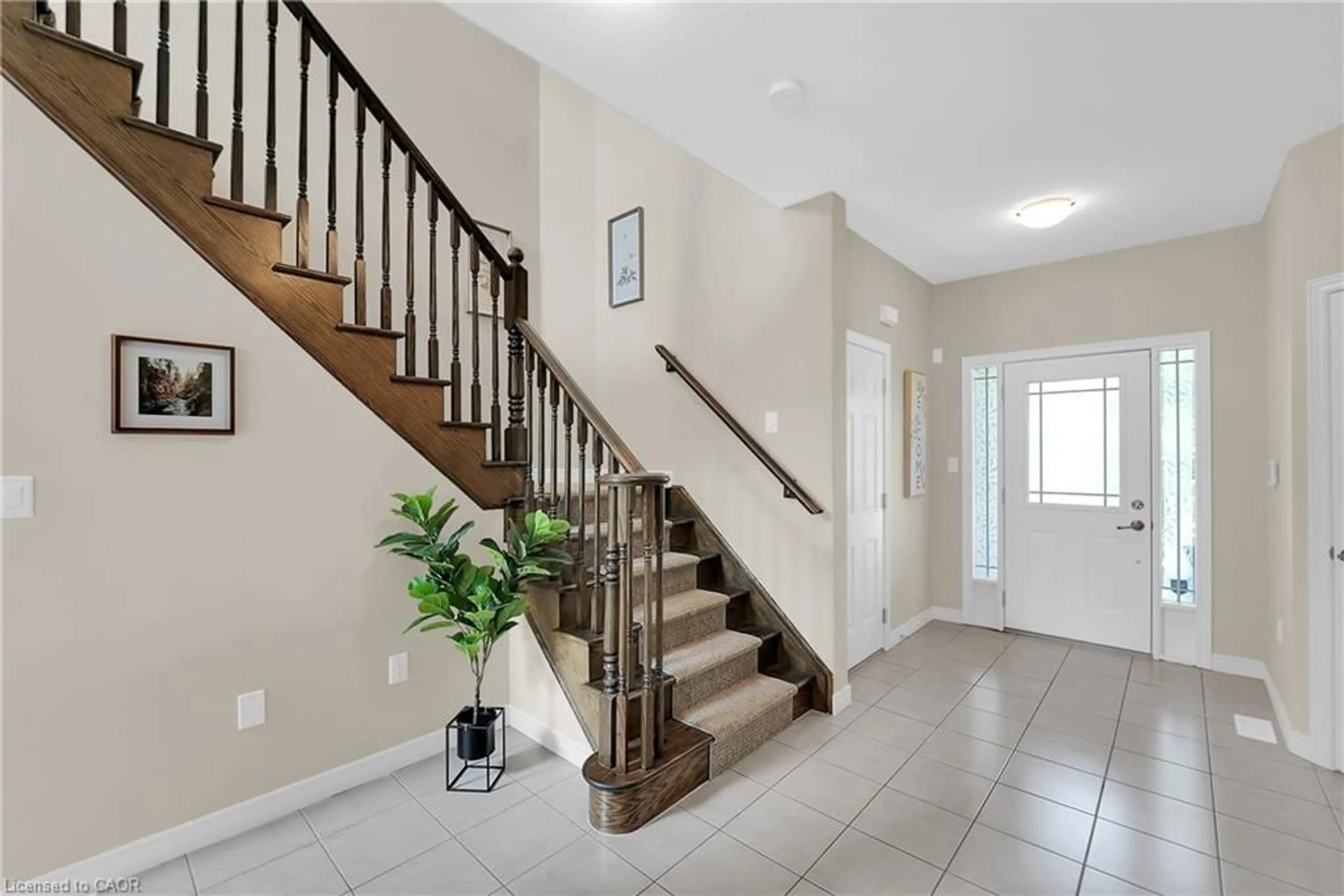Unknown for 4896 Allan Crt, Beamsville Ontario L3J 1M3
