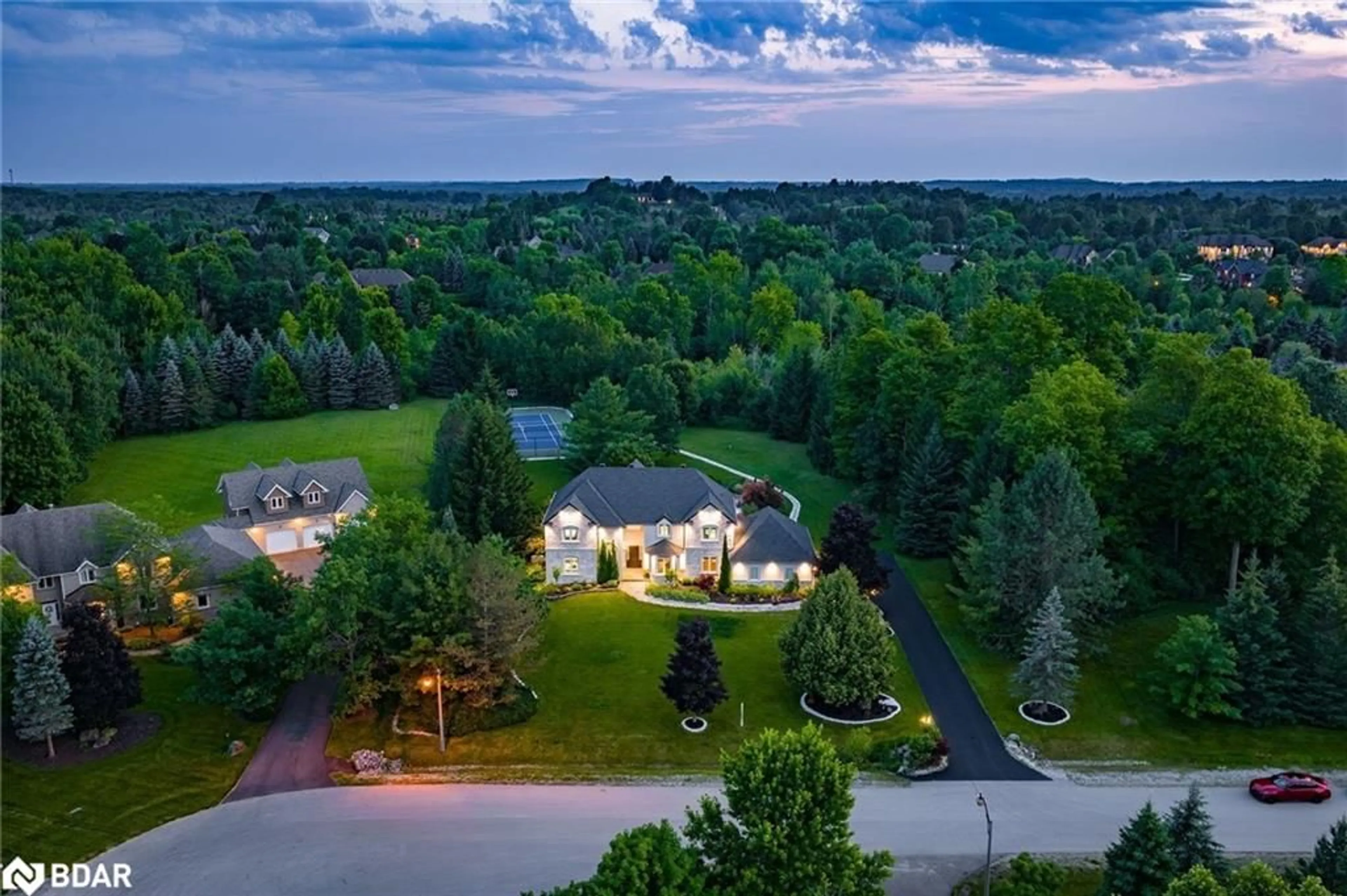 A pic from outside/outdoor area/front of a property/back of a property/a pic from drone, unknown for 11135 Menzies Crt, Milton Ontario L0P 1B0