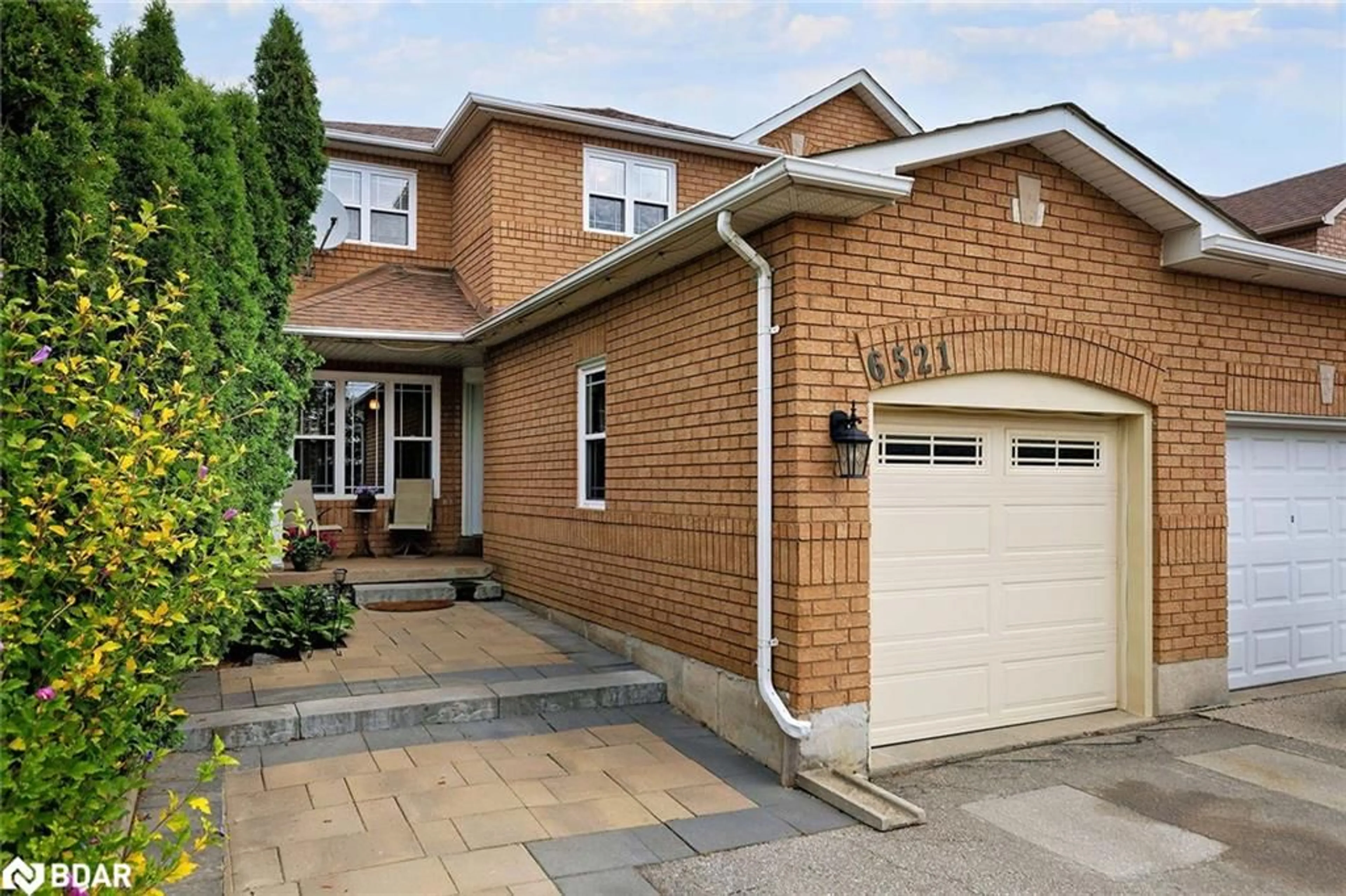 Home with brick exterior material, street for 6521 Sapling Trail, Mississauga Ontario L5N 7J3