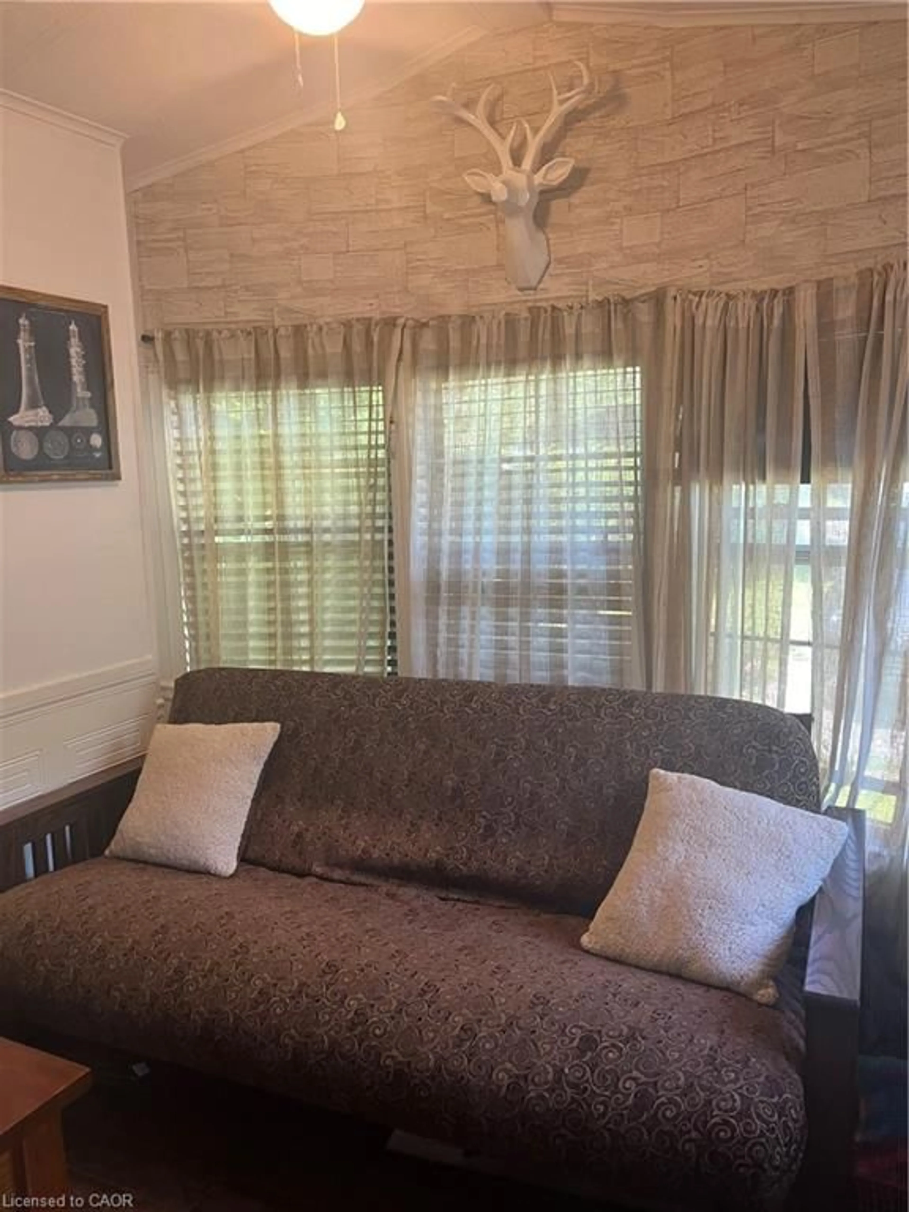 A pic of a room for 9 Pepper Rd, Freelton Ontario N0B 2J0