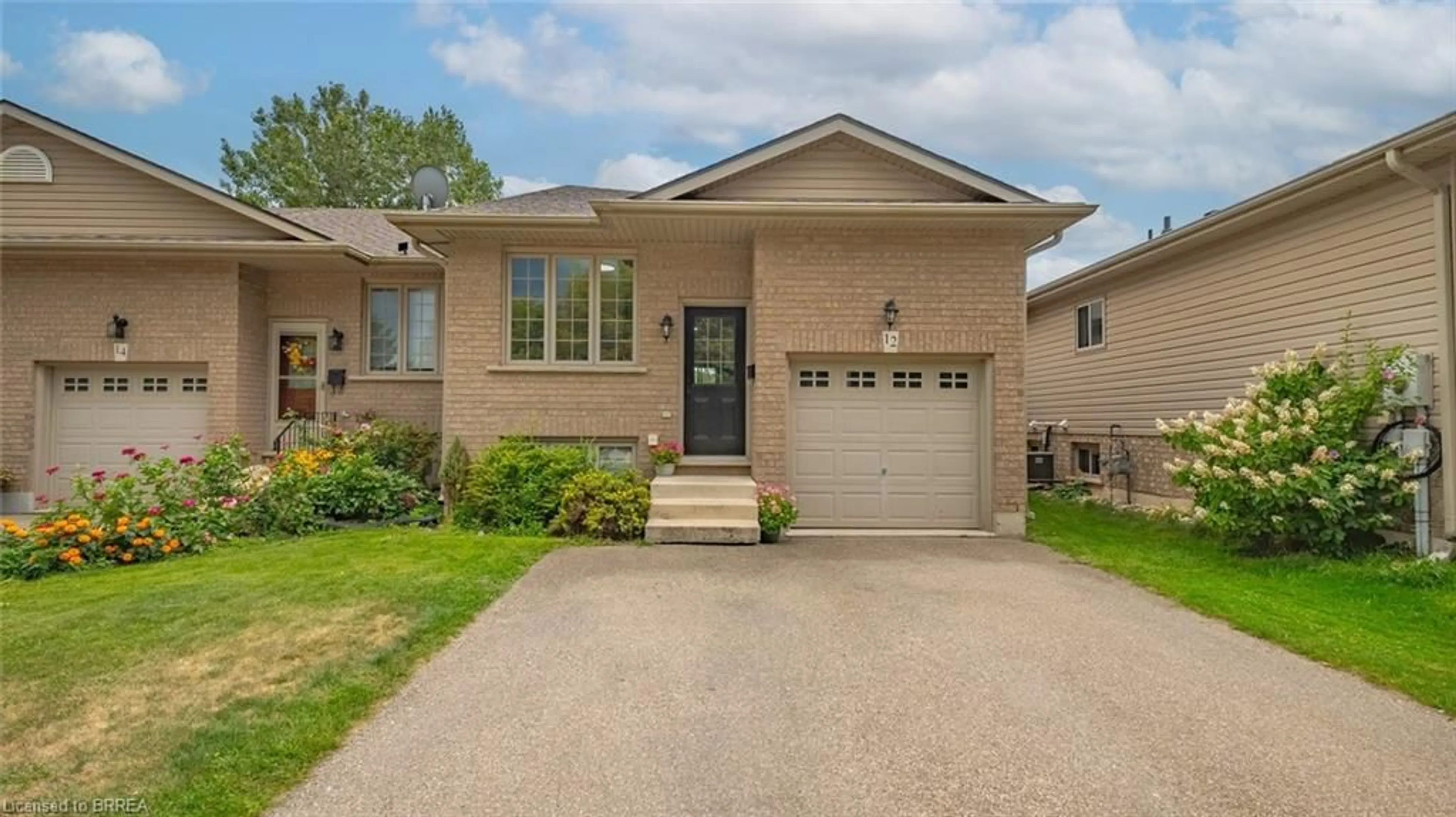 Home with brick exterior material, street for 12 Steed Crt, Brantford Ontario N3S 0B7