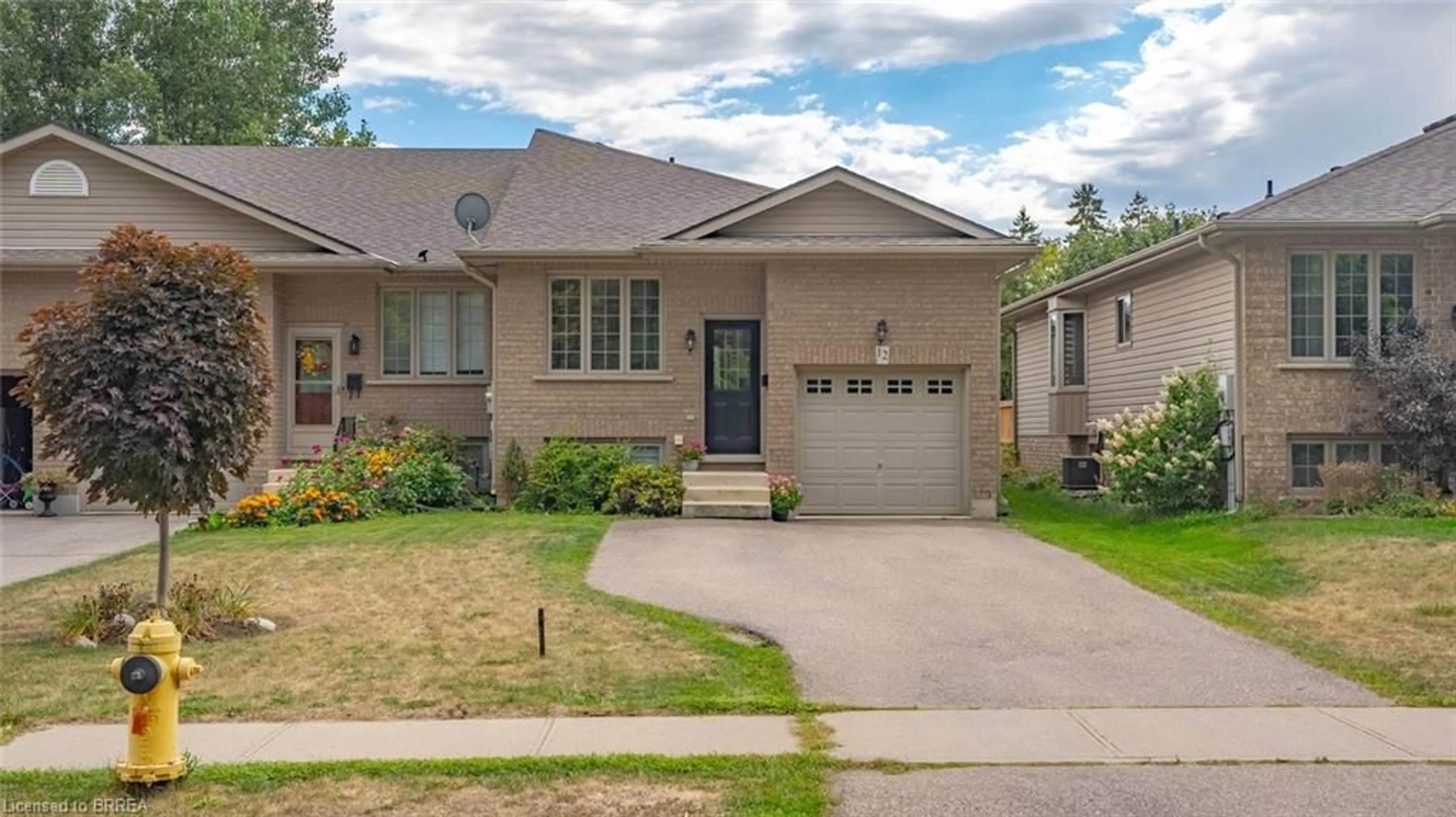 Home with brick exterior material, street for 12 Steed Crt, Brantford Ontario N3S 0B7