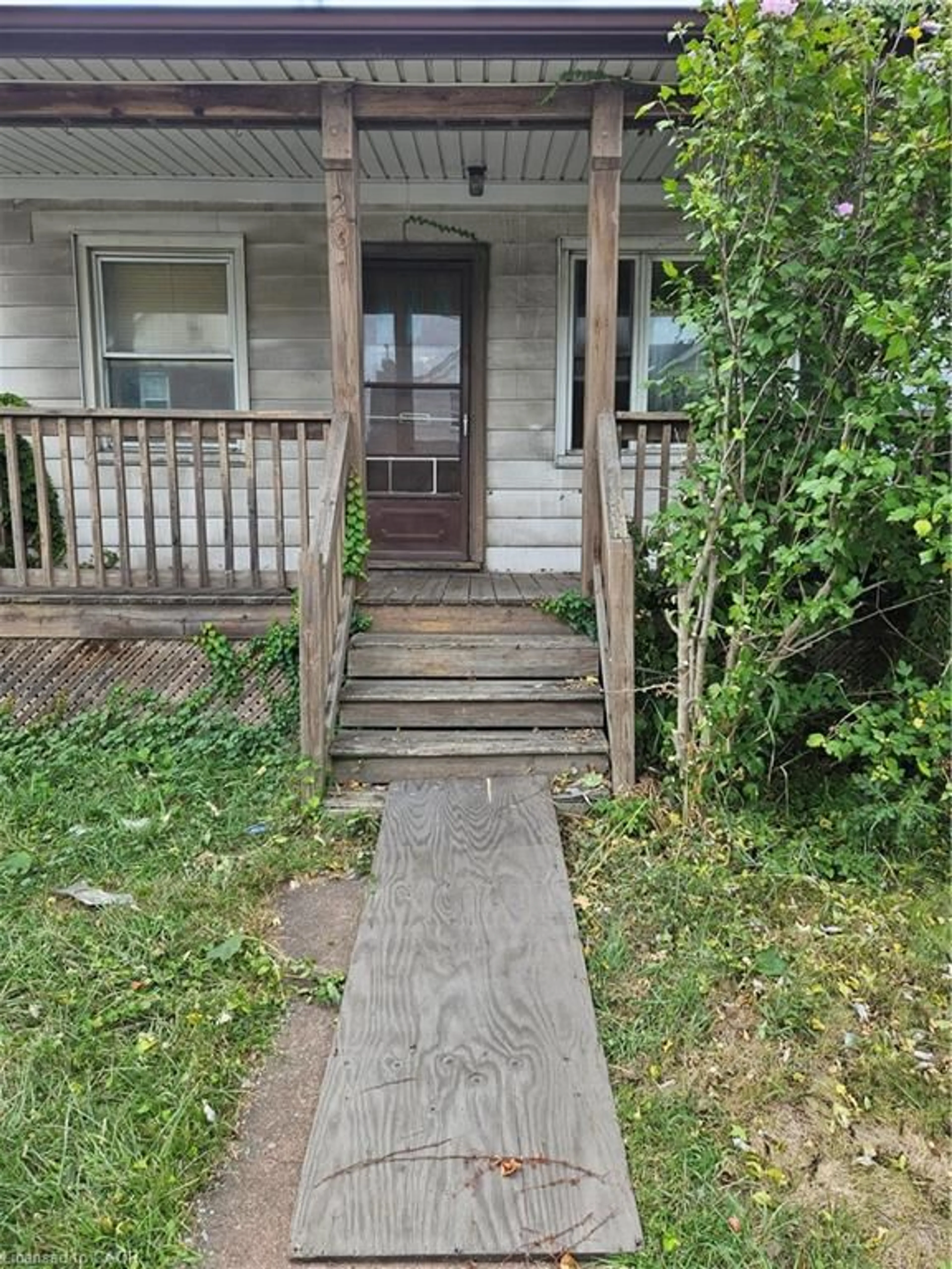 Unknown for 267 Rosslyn Ave, Hamilton Ontario L8L 7P9