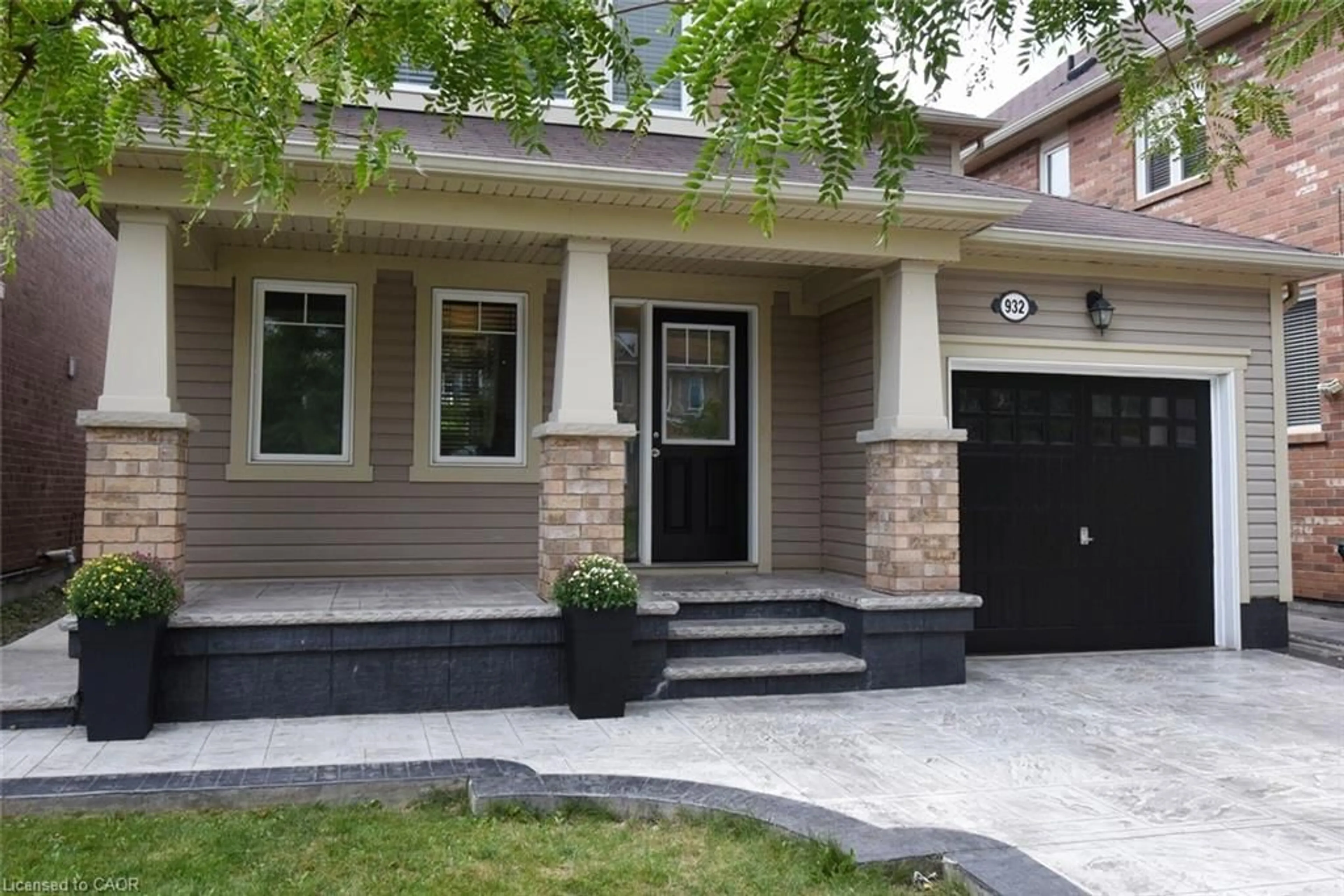 Home with brick exterior material, street for 932 Rigo Cross, Milton Ontario L9T 8C6