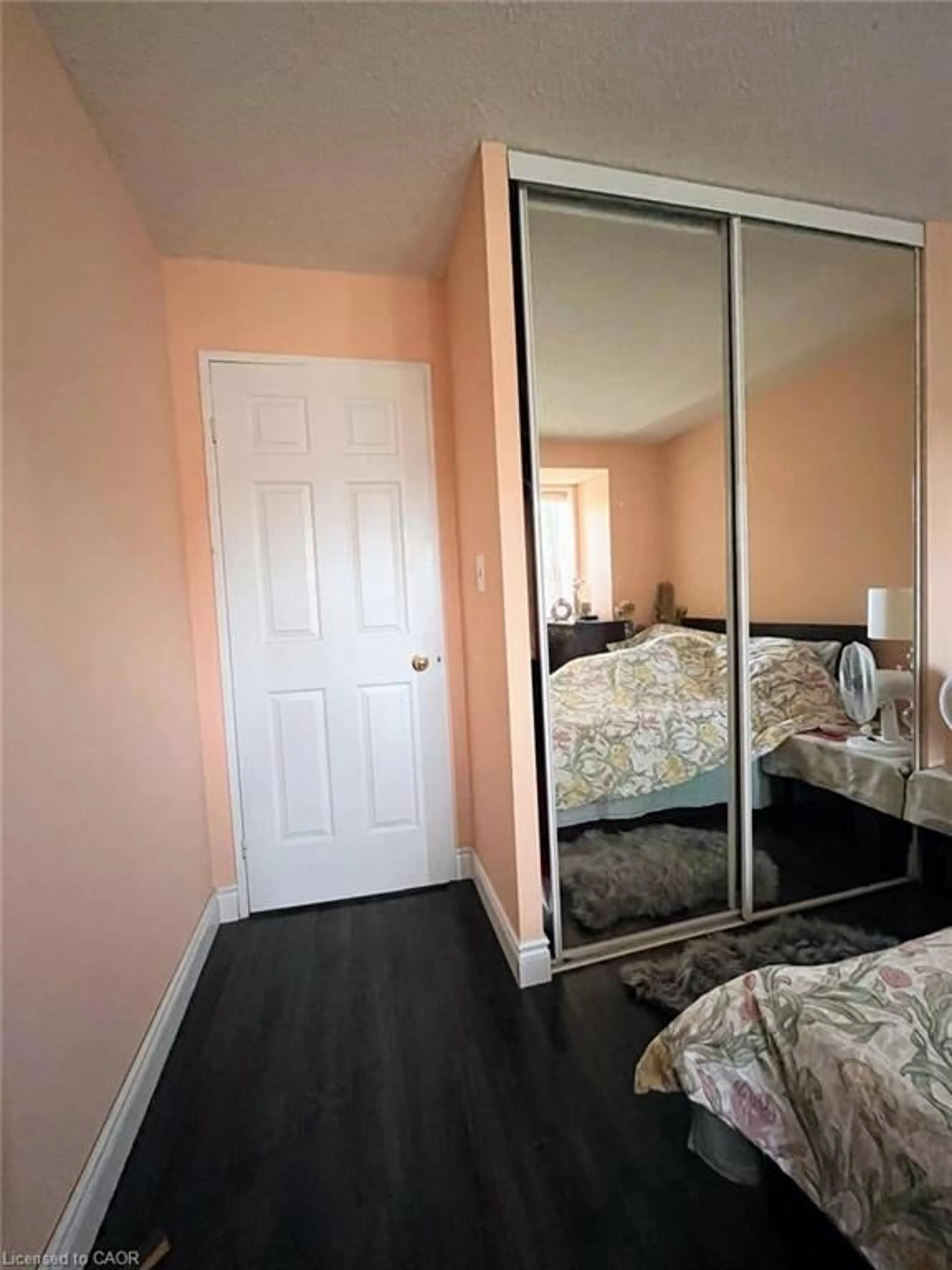 Unknown for 300 Keats Way #407, Waterloo Ontario N2L 6E6