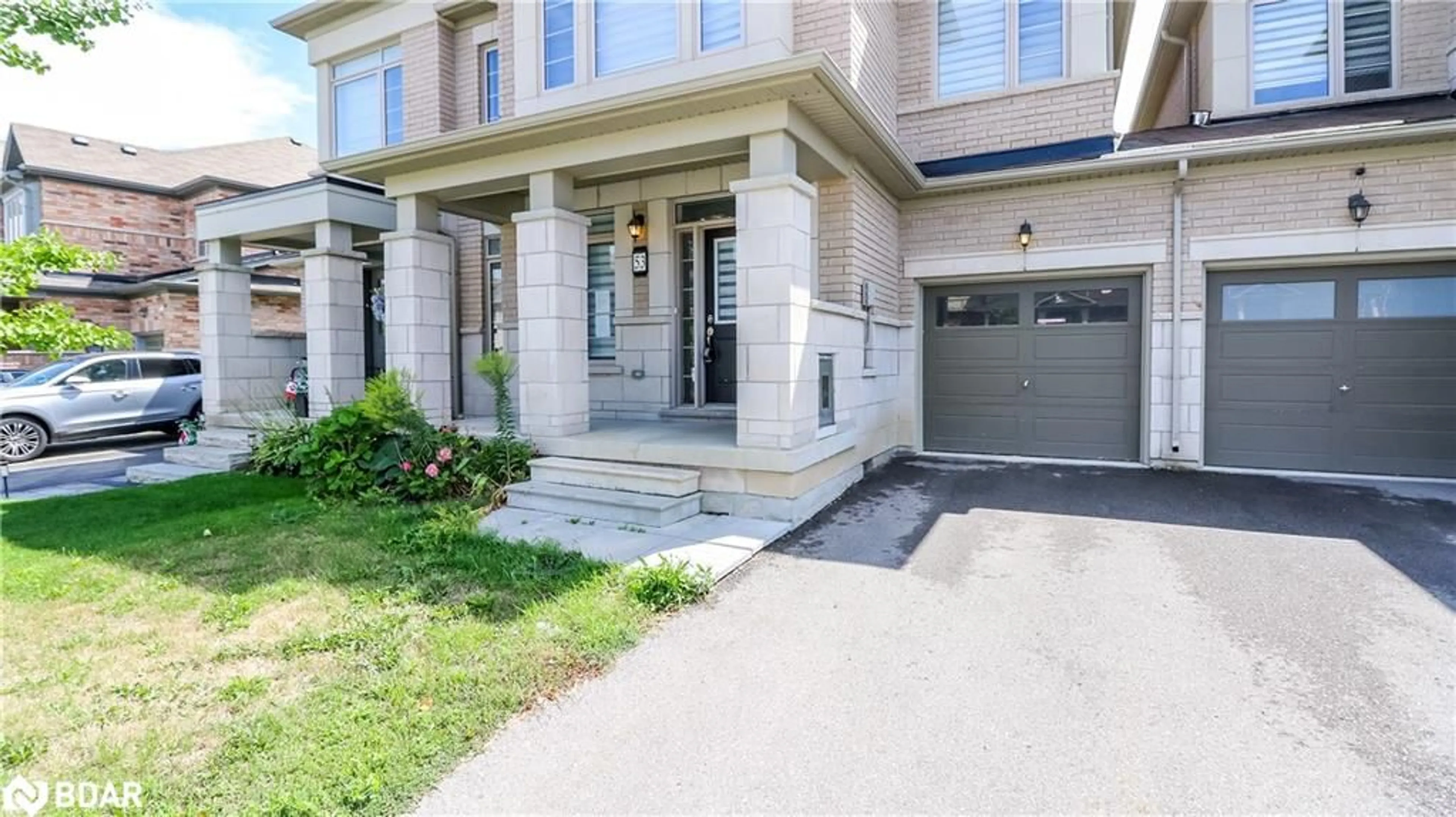 Unknown for 53 Mondial Crescent Cres, East Gwillimbury Ontario L9N 0S2