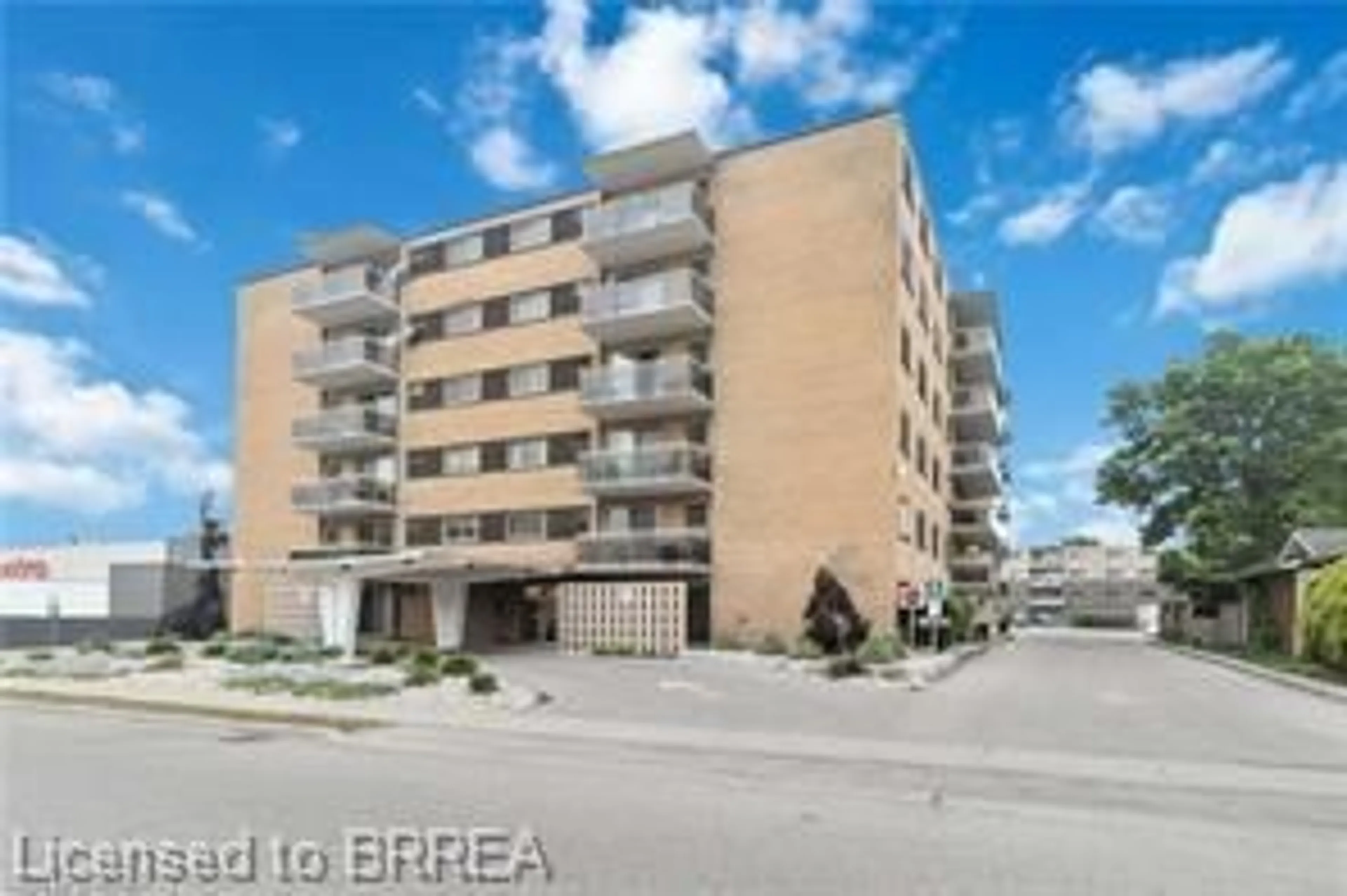 Unknown for 87 St George St #604, Brantford Ontario N3R 1V5